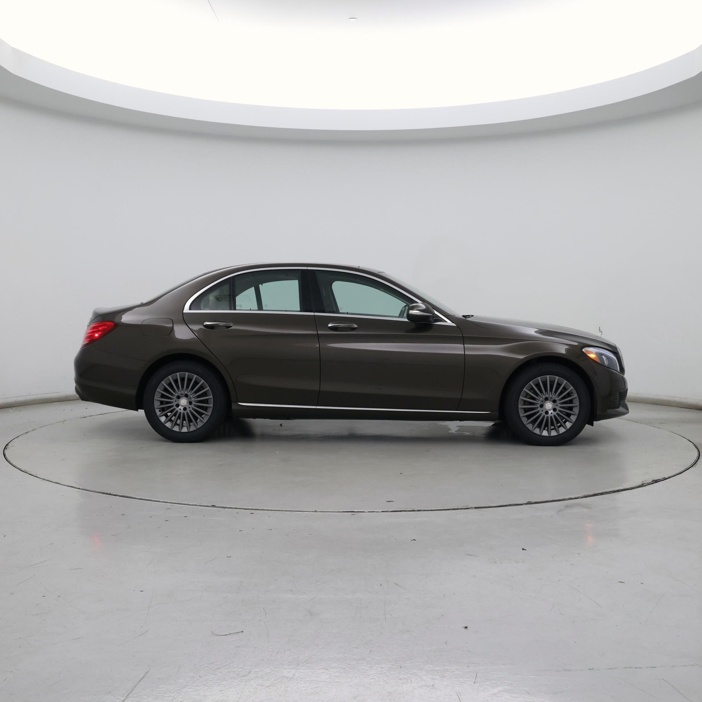 Thumbnail: 2015 Mercedes-Benz C-Class - 7