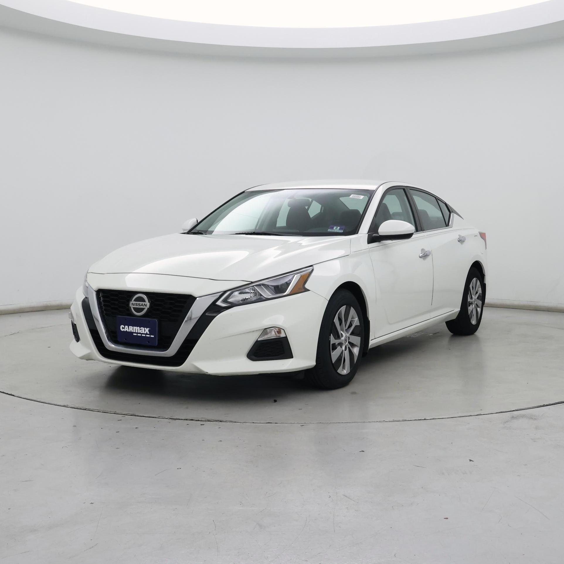 Thumbnail: 2019 Nissan Altima - 4