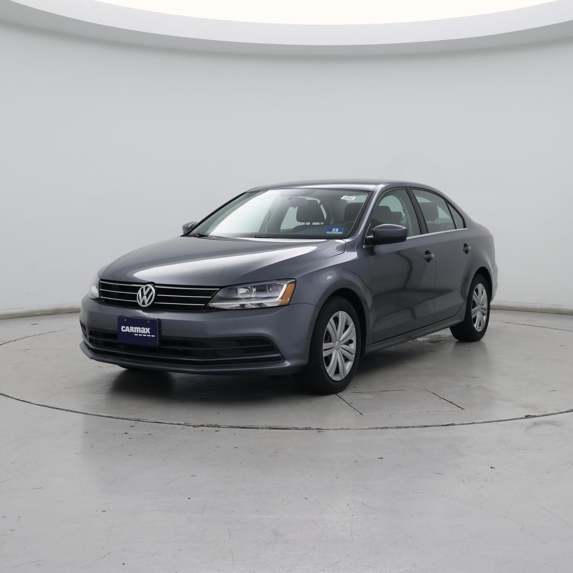 Thumbnail: 2017 Volkswagen Jetta - 4