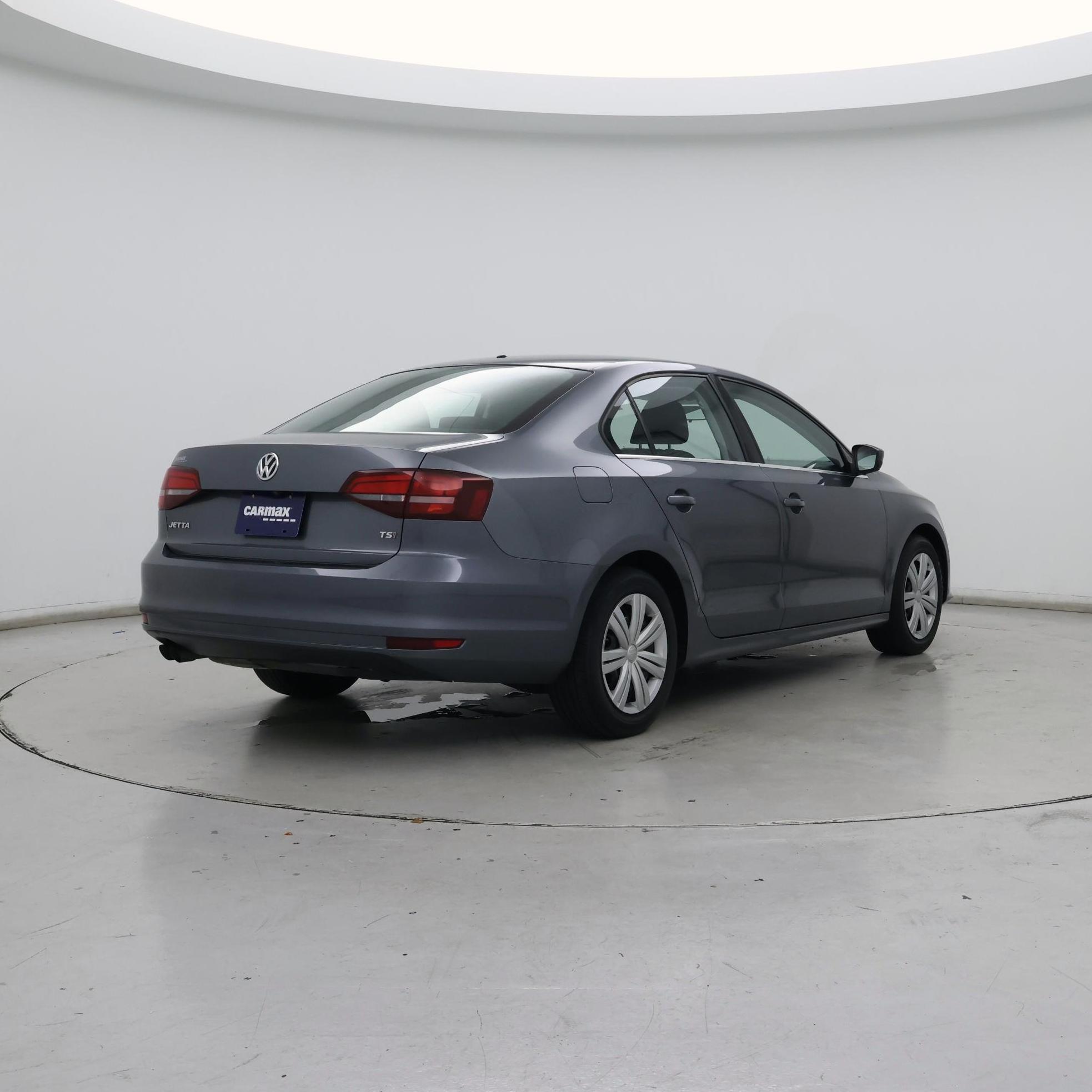 Thumbnail: 2017 Volkswagen Jetta - 8