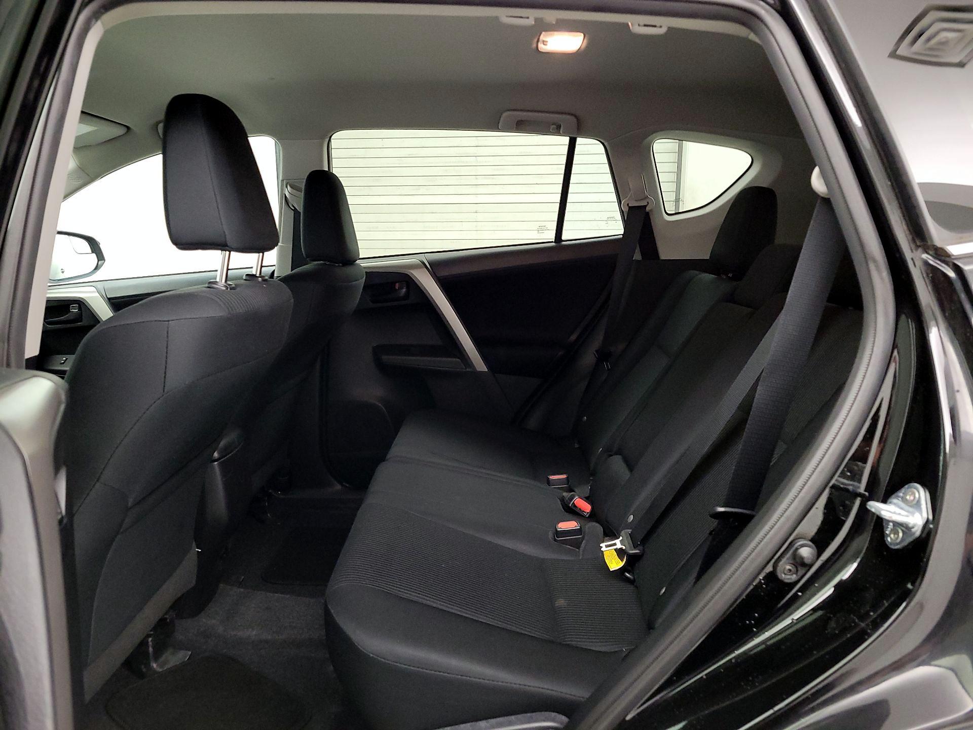 Thumbnail: 2017 Toyota RAV4 - 19