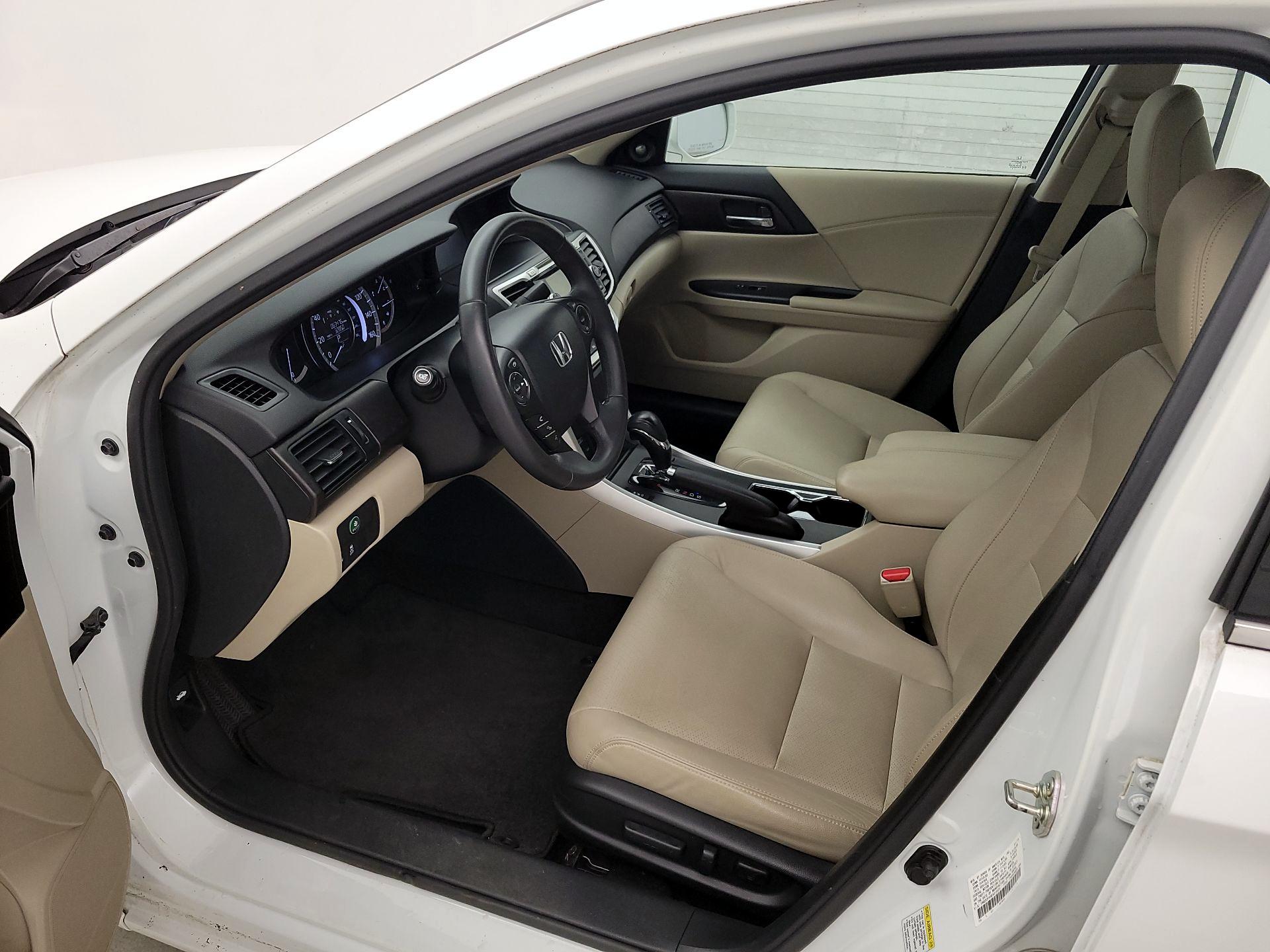 Thumbnail: 2014 Honda Accord - 11