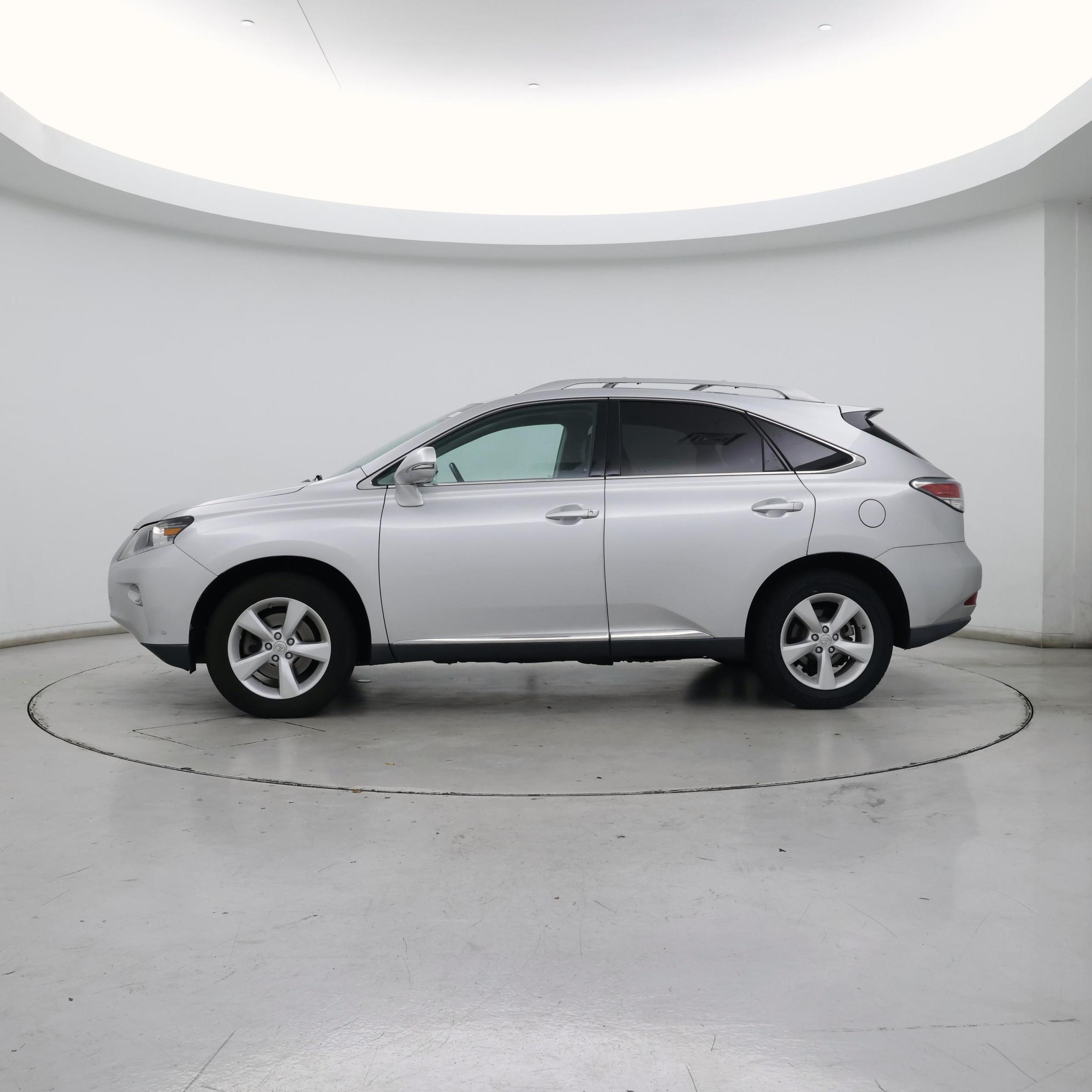 Thumbnail: 2013 Lexus RX - 3