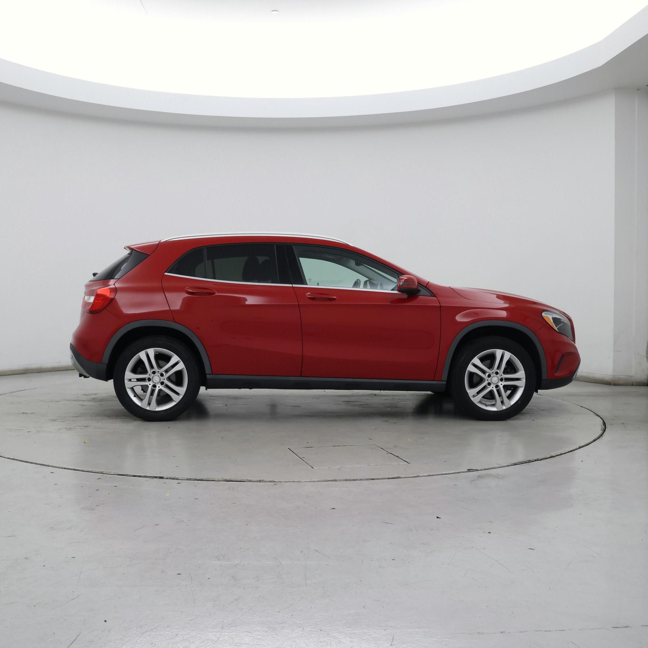 Thumbnail: 2015 Mercedes-Benz GLA - 7