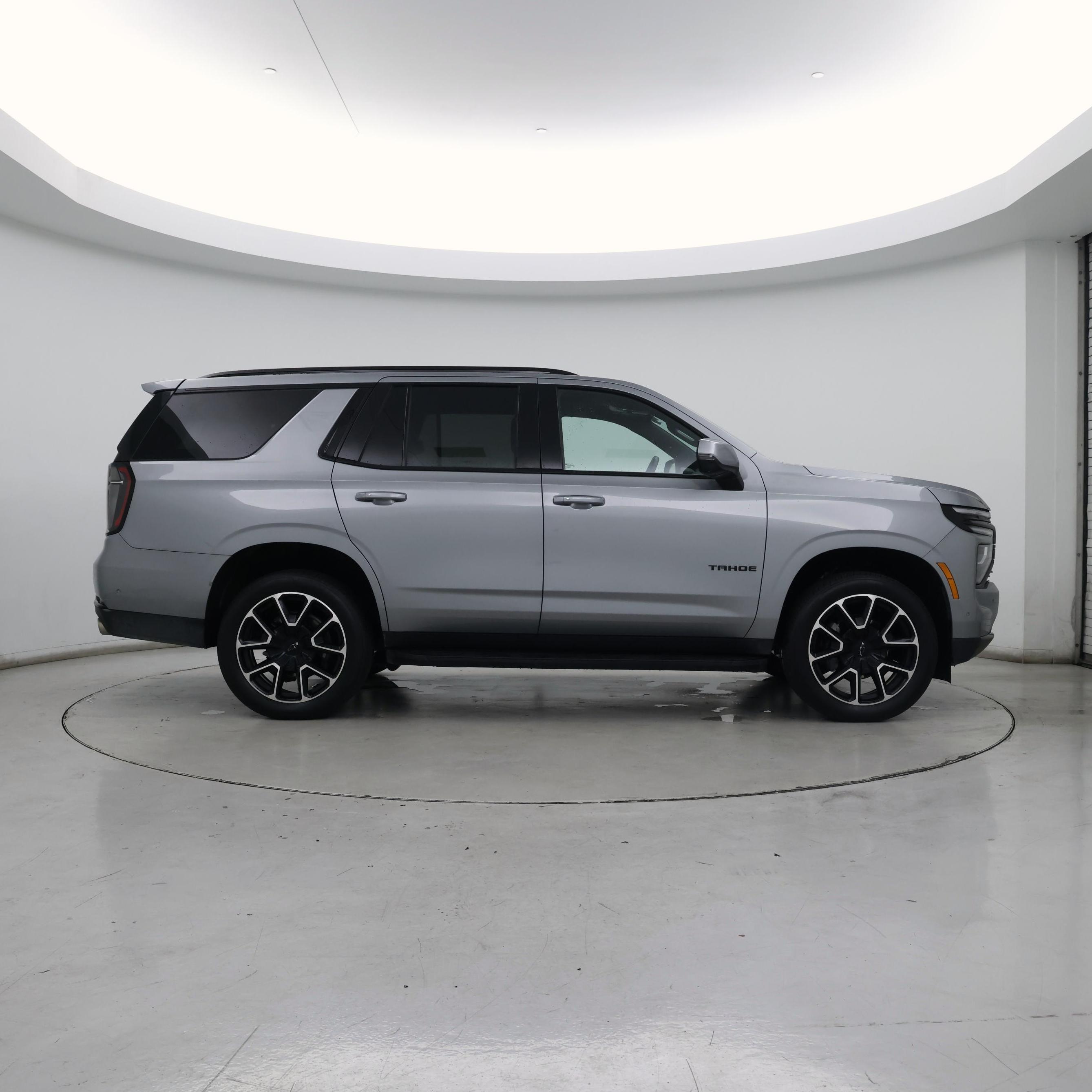 Thumbnail: 2025 Chevrolet Tahoe - 7