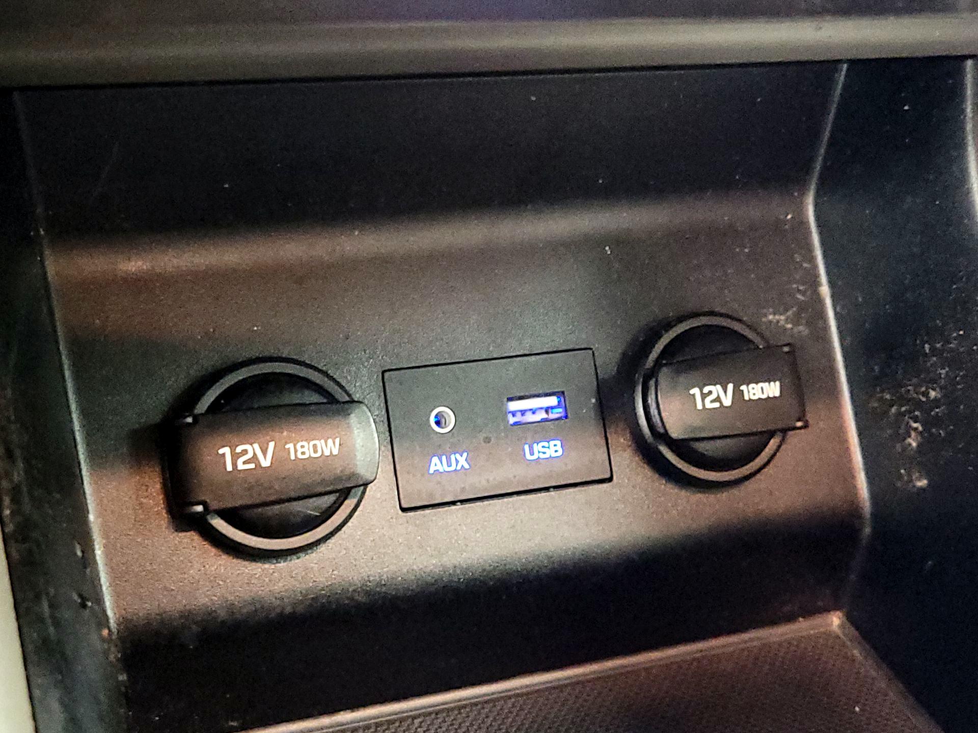Thumbnail: 2019 Hyundai Elantra - 18