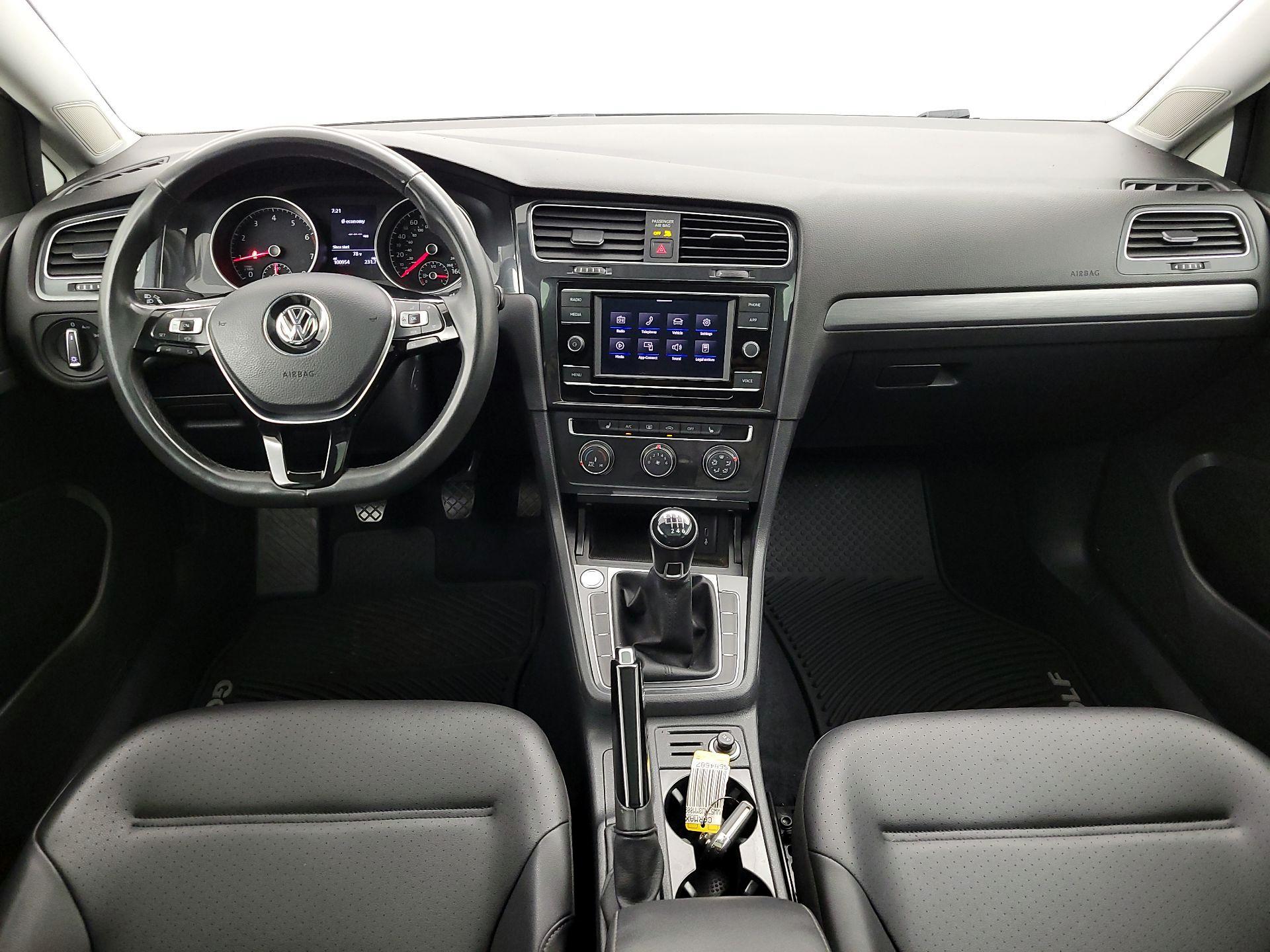 Thumbnail: 2021 Volkswagen Golf - 9