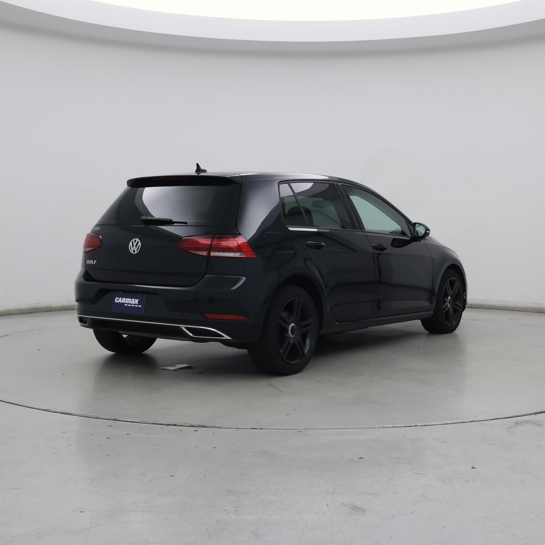 Thumbnail: 2021 Volkswagen Golf - 8