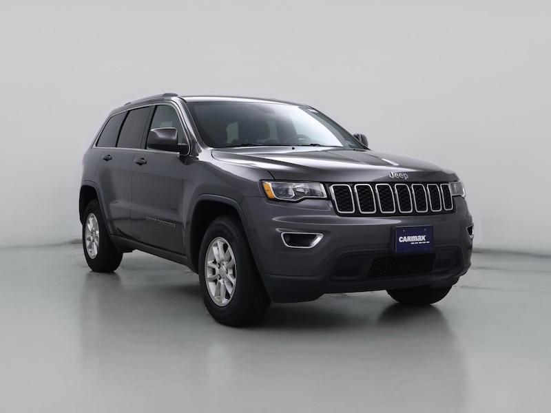 2019 Jeep Grand Cherokee Laredo -
                  Saint James, NY