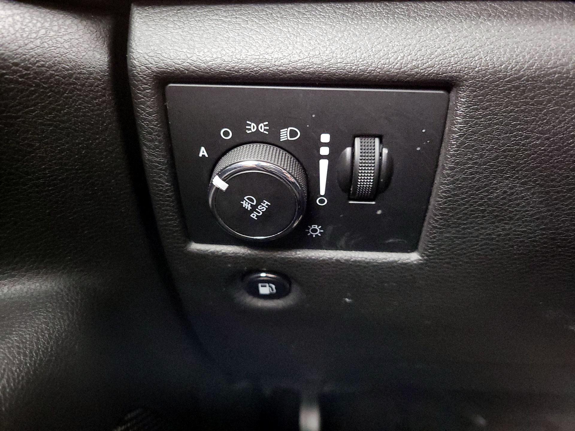 Thumbnail: 2019 Jeep Grand Cherokee - 13