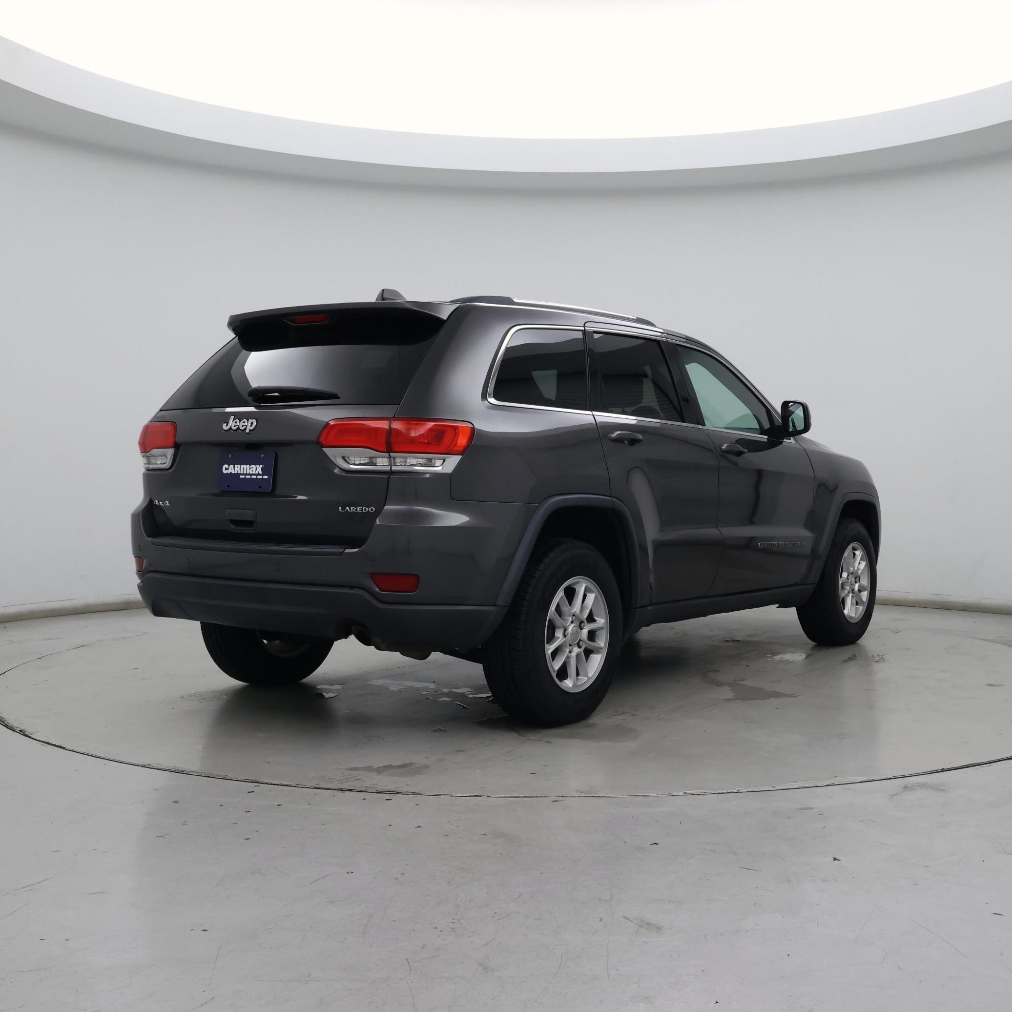 Thumbnail: 2019 Jeep Grand Cherokee - 8