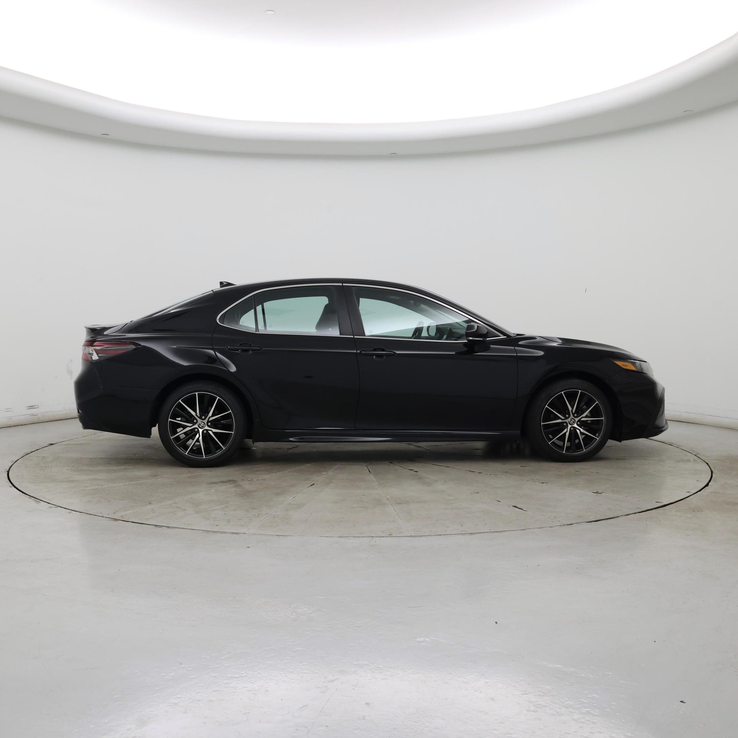 Thumbnail: 2024 Toyota Camry - 7