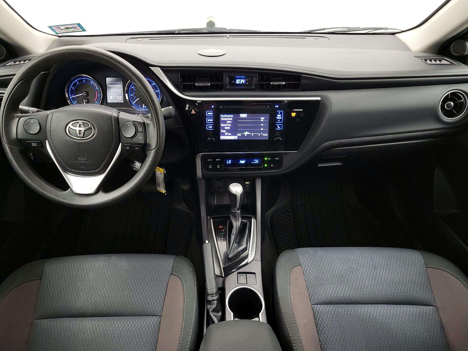 Thumbnail: 2017 Toyota Corolla - 9