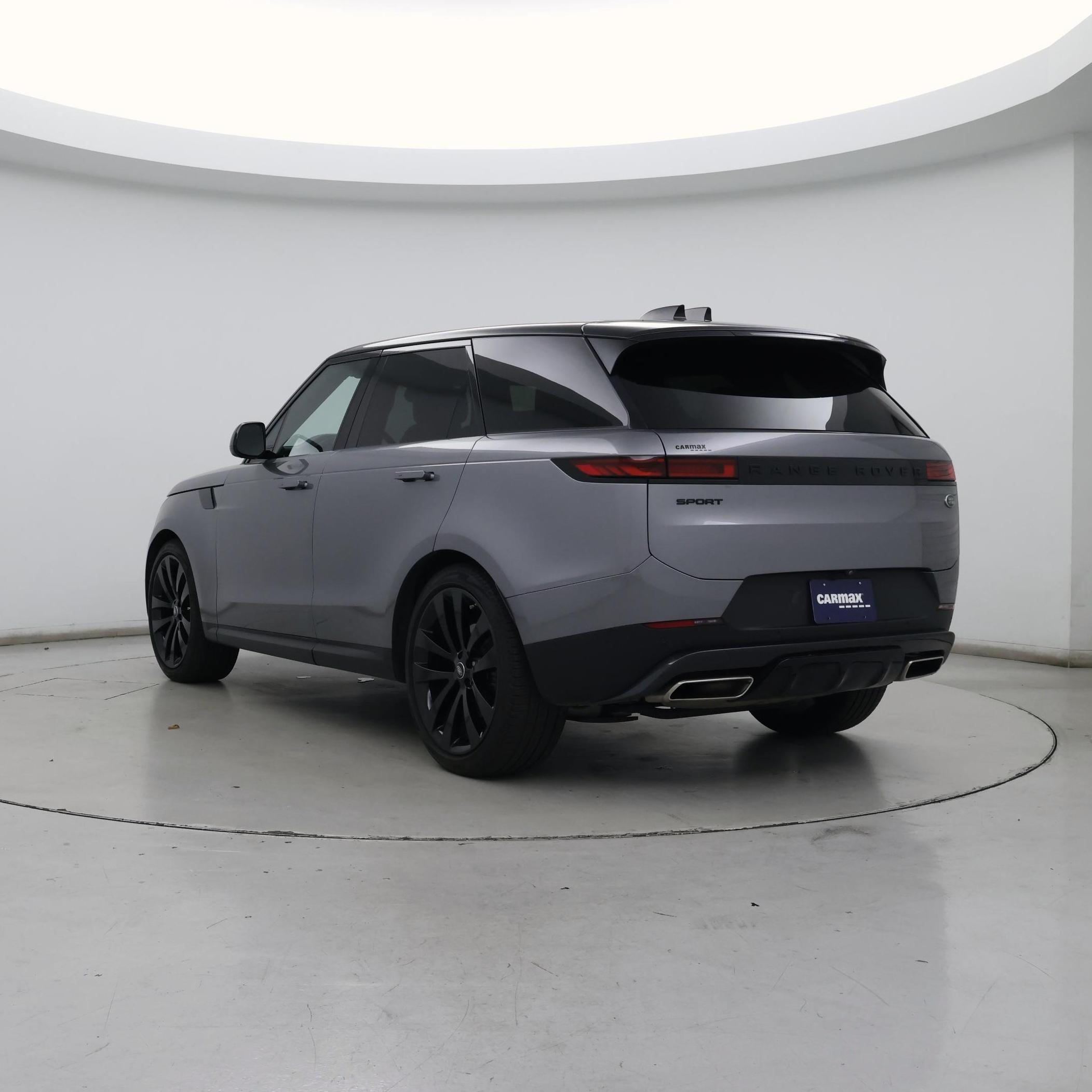 Thumbnail: 2023 Land Rover Range Rover Sport - 2