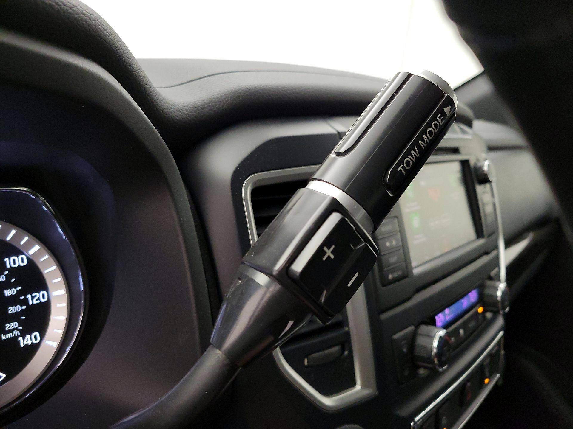 Thumbnail: 2019 Nissan Titan - 18