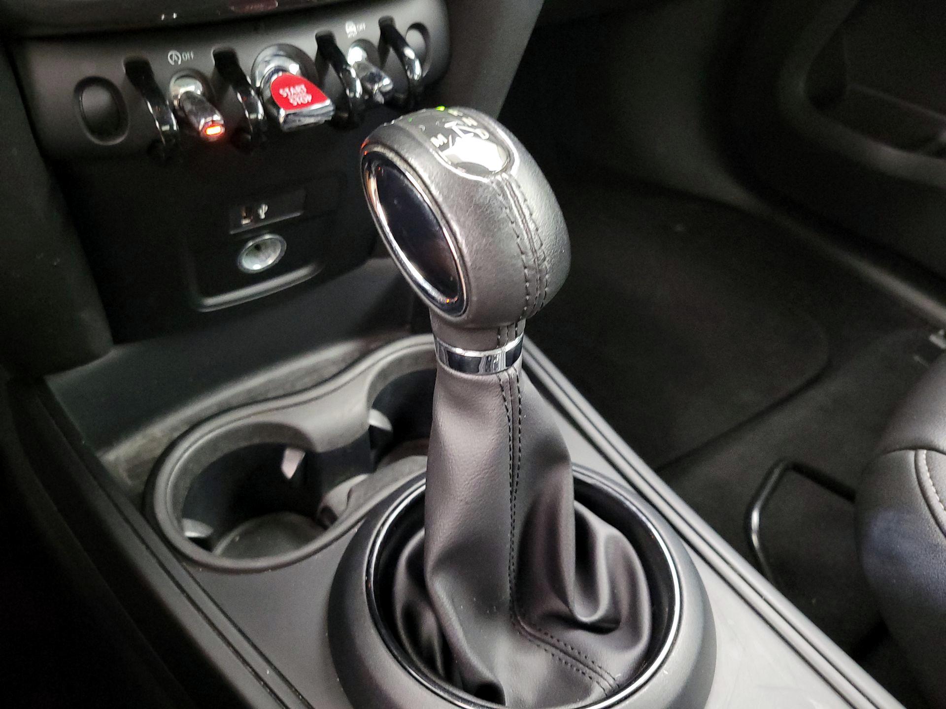 Thumbnail: 2019 MINI Cooper Countryman - 17