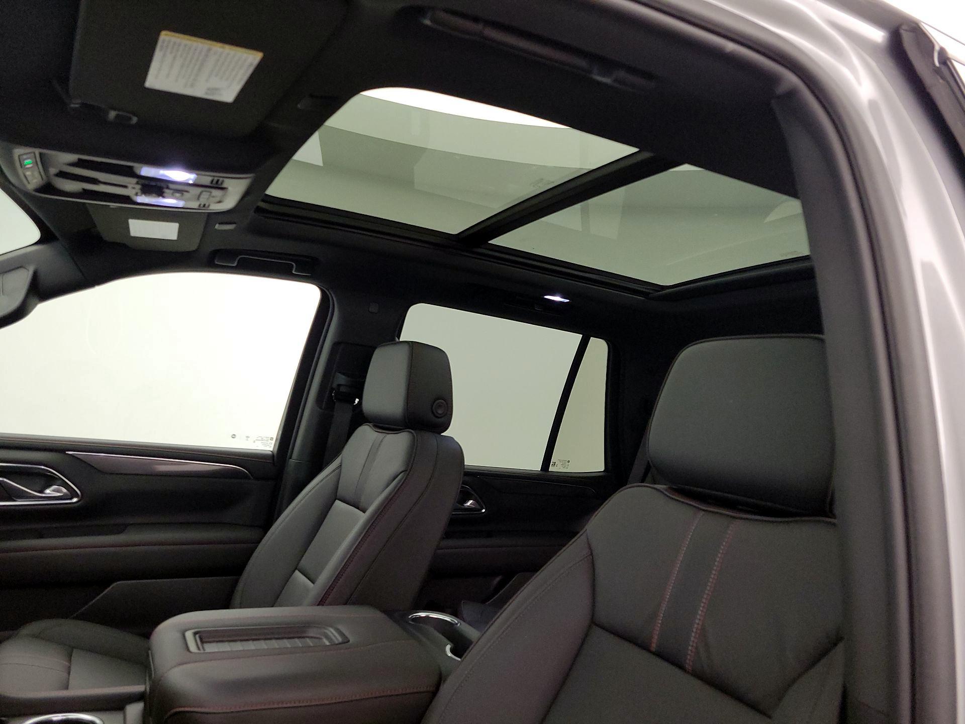 Thumbnail: 2024 Chevrolet Tahoe - 20