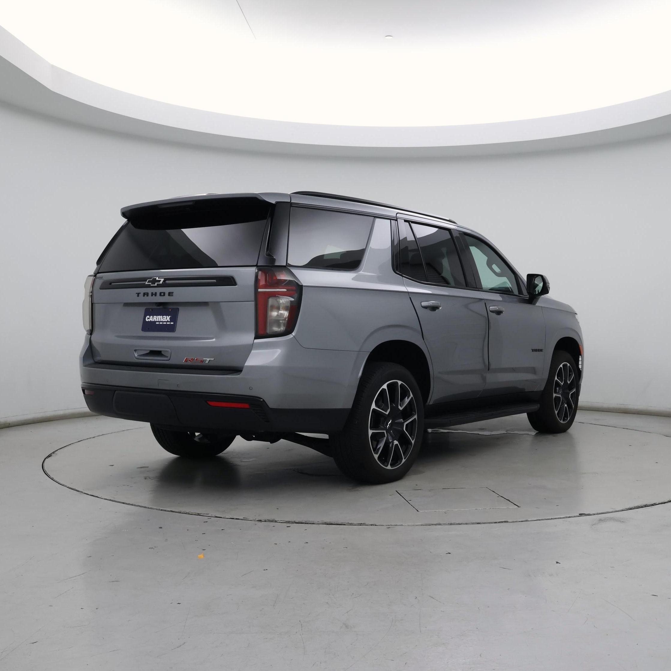 Thumbnail: 2024 Chevrolet Tahoe - 8