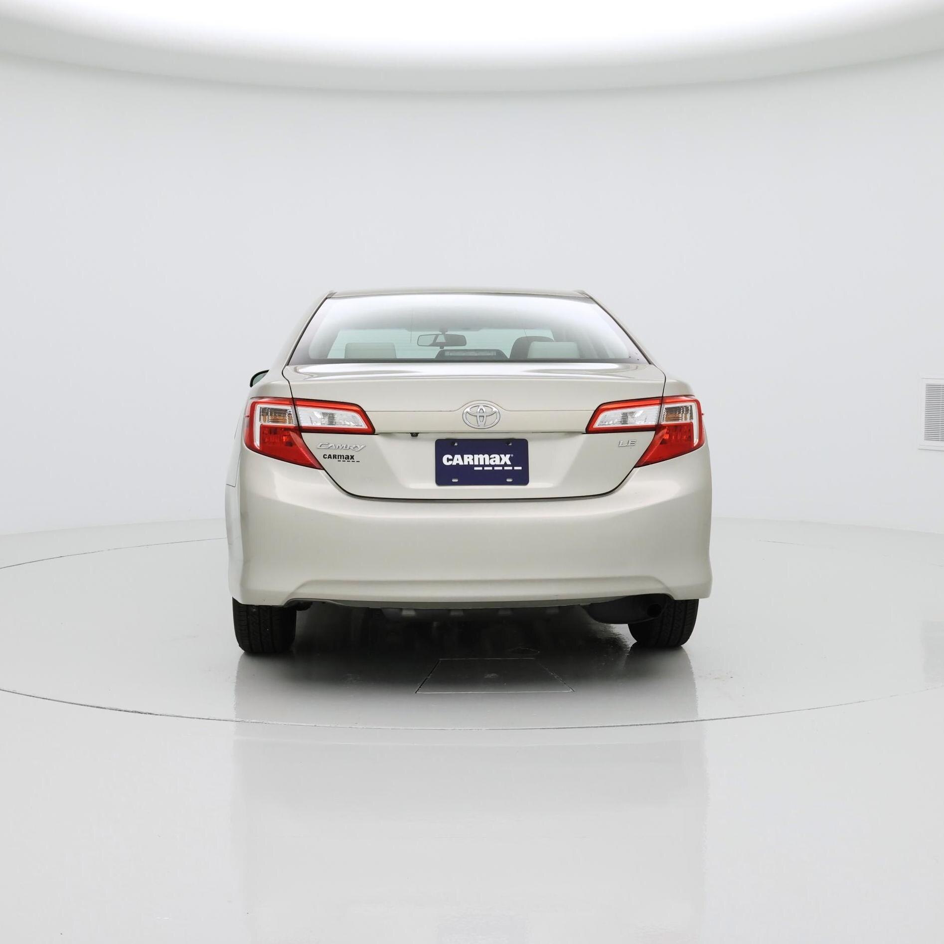 Thumbnail: 2014 Toyota Camry - 6