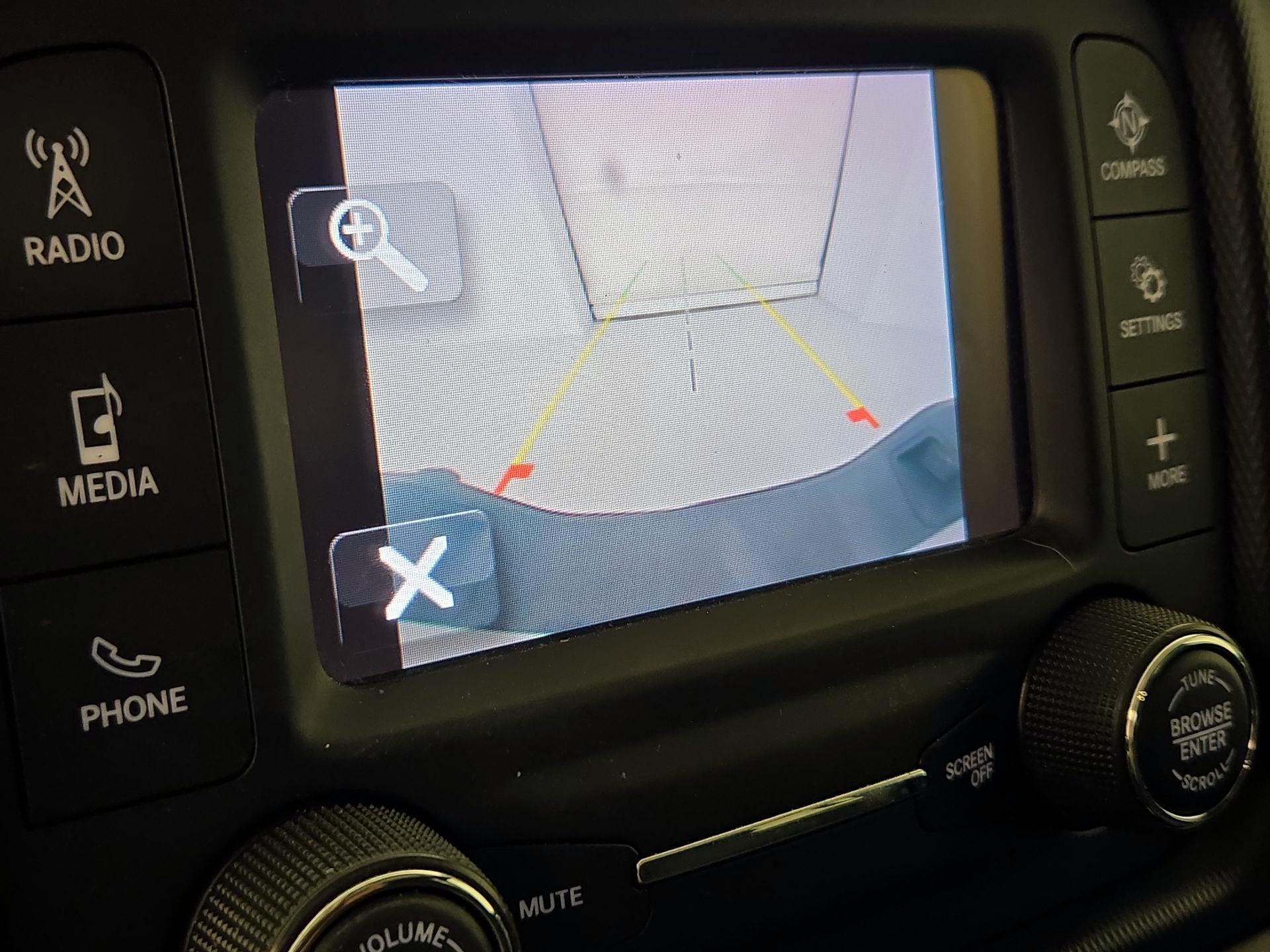 Thumbnail: 2020 Jeep Gladiator - 12