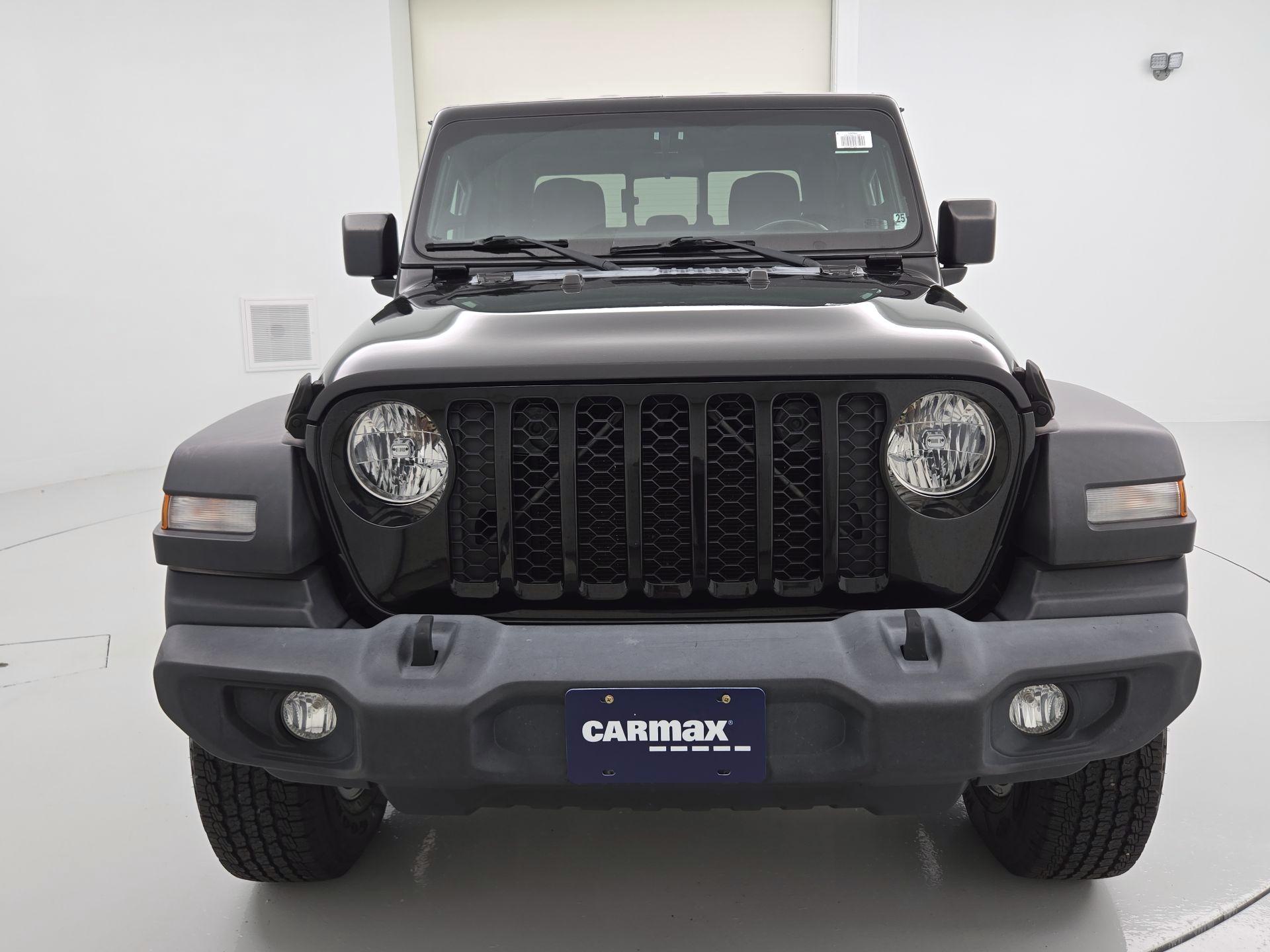 Thumbnail: 2020 Jeep Gladiator - 2