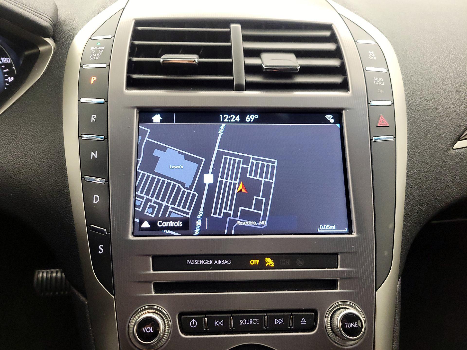 Thumbnail: 2017 Lincoln MKZ - 14