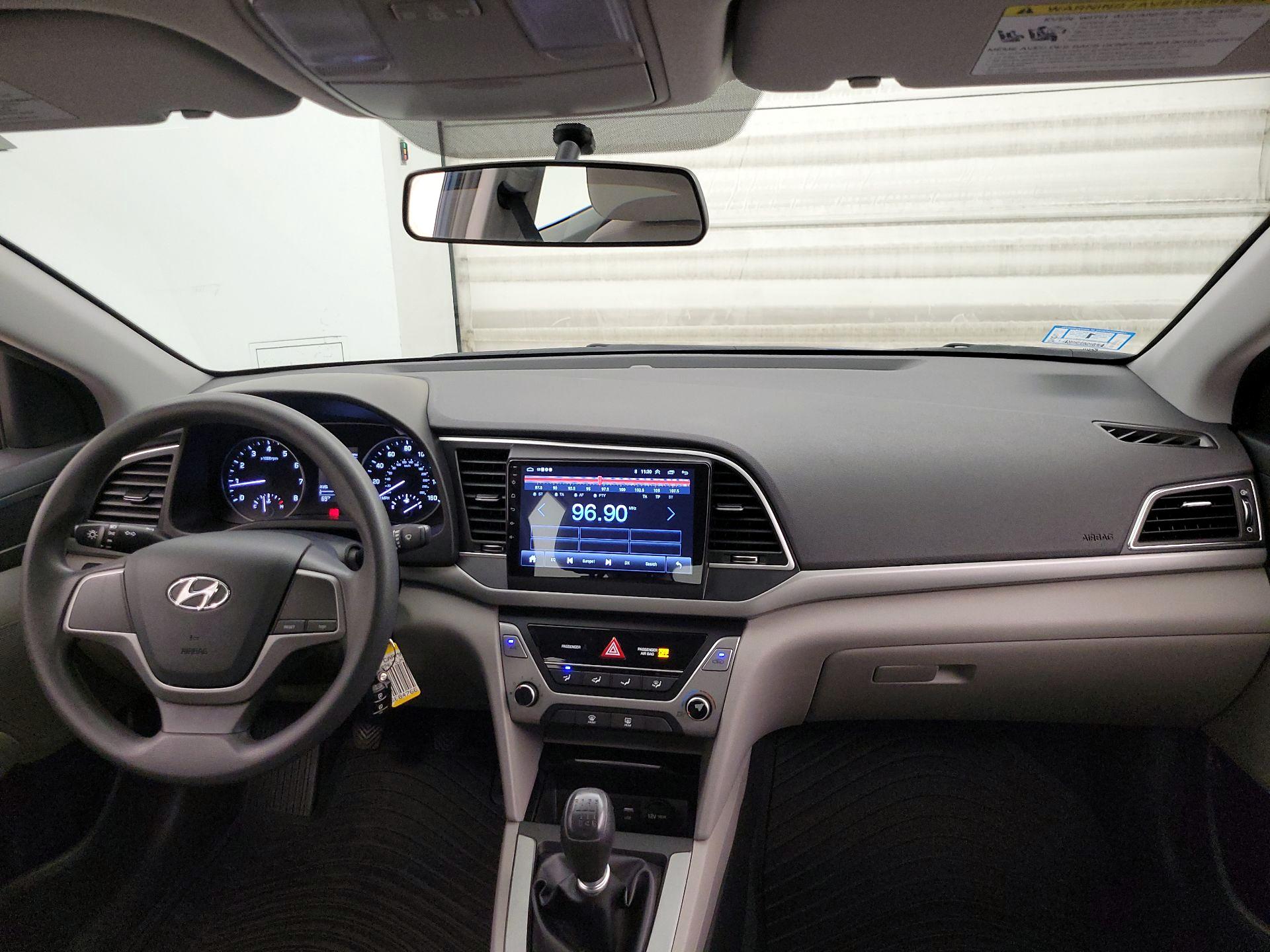 Thumbnail: 2018 Hyundai Elantra - 9