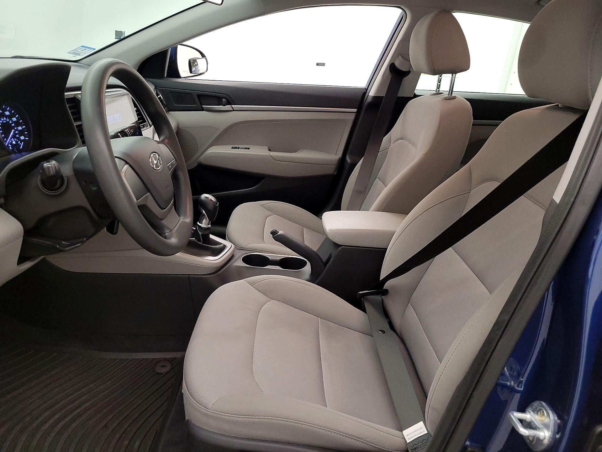 Thumbnail: 2018 Hyundai Elantra - 11