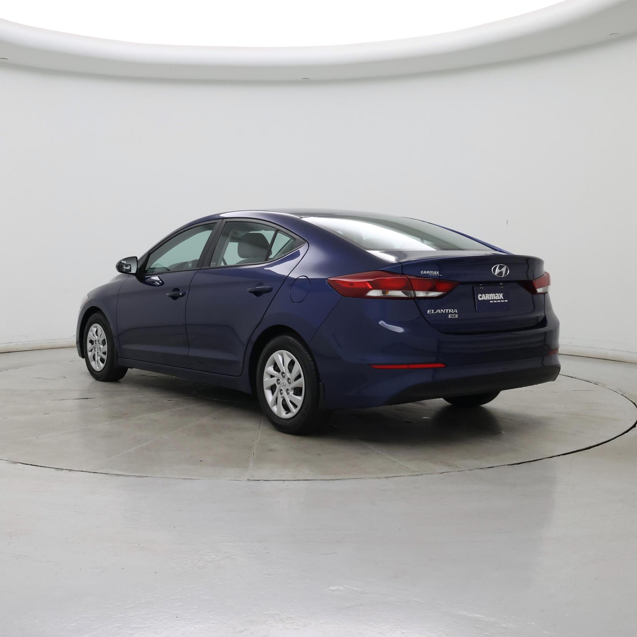 Thumbnail: 2018 Hyundai Elantra - 2