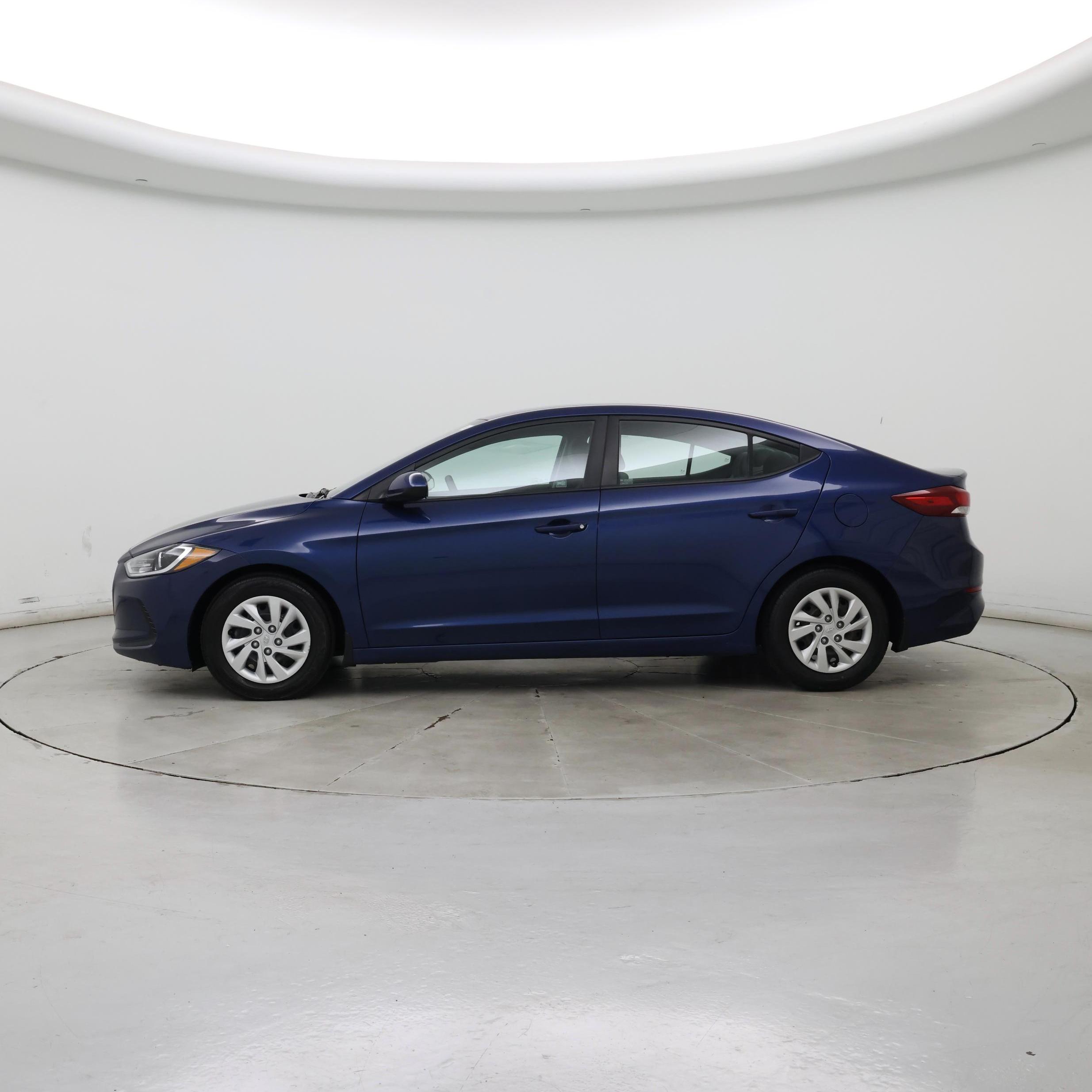 Thumbnail: 2018 Hyundai Elantra - 3