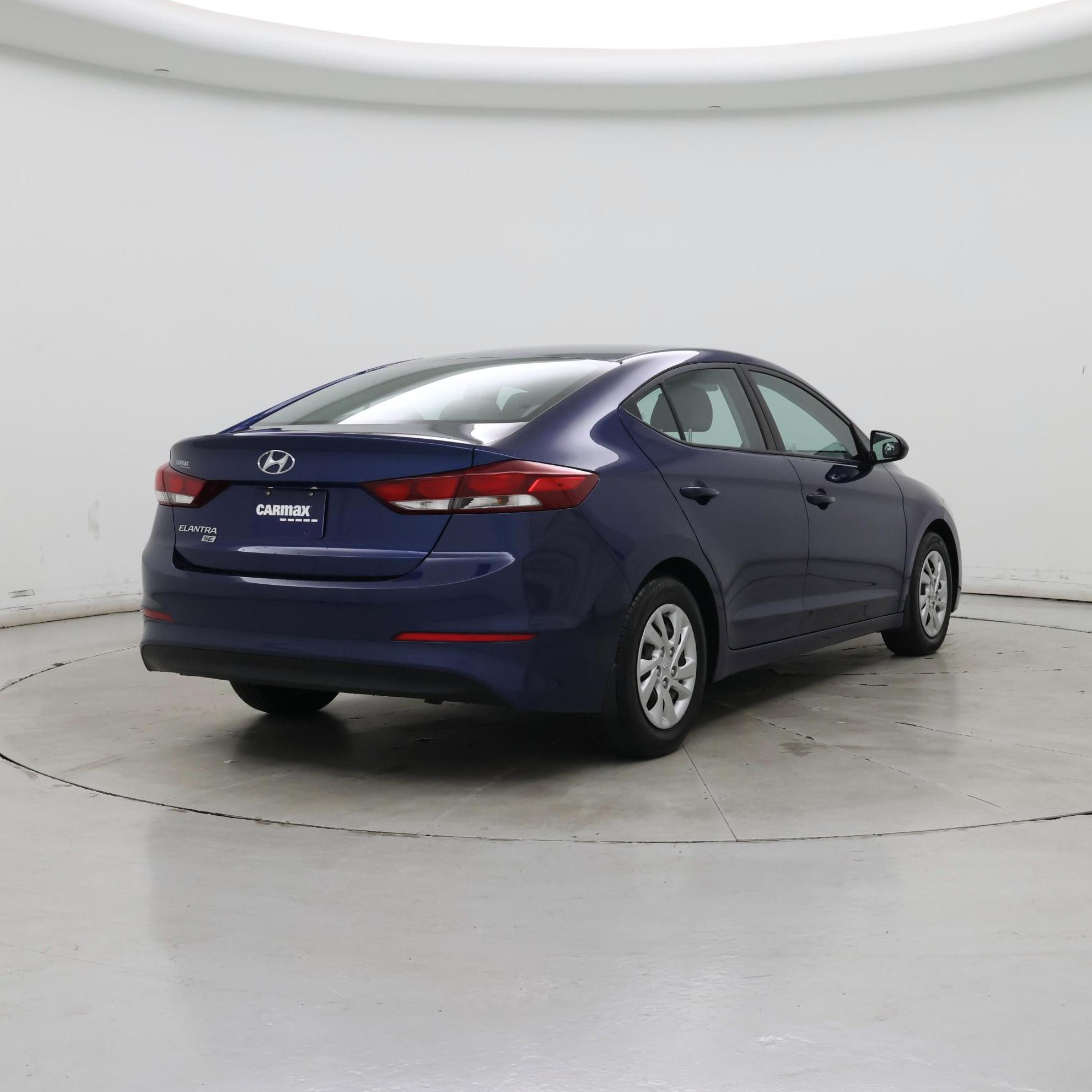 Thumbnail: 2018 Hyundai Elantra - 8