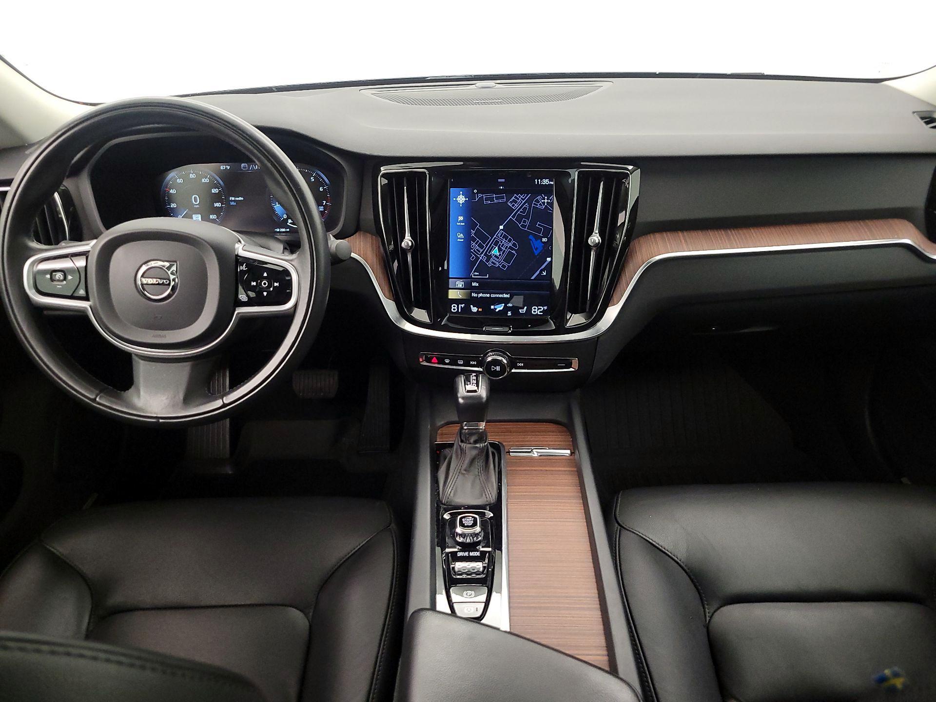 Thumbnail: 2019 Volvo S60 - 9