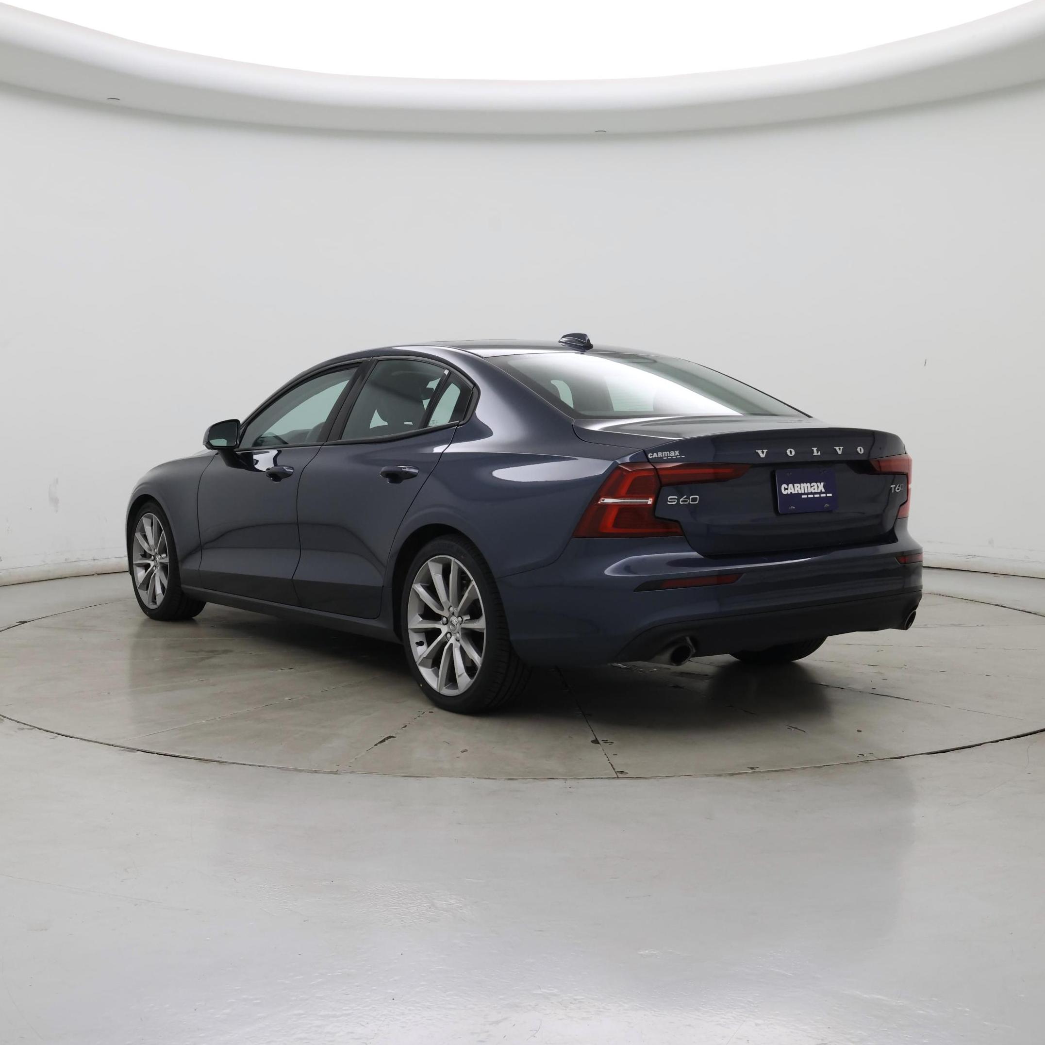 Thumbnail: 2019 Volvo S60 - 2