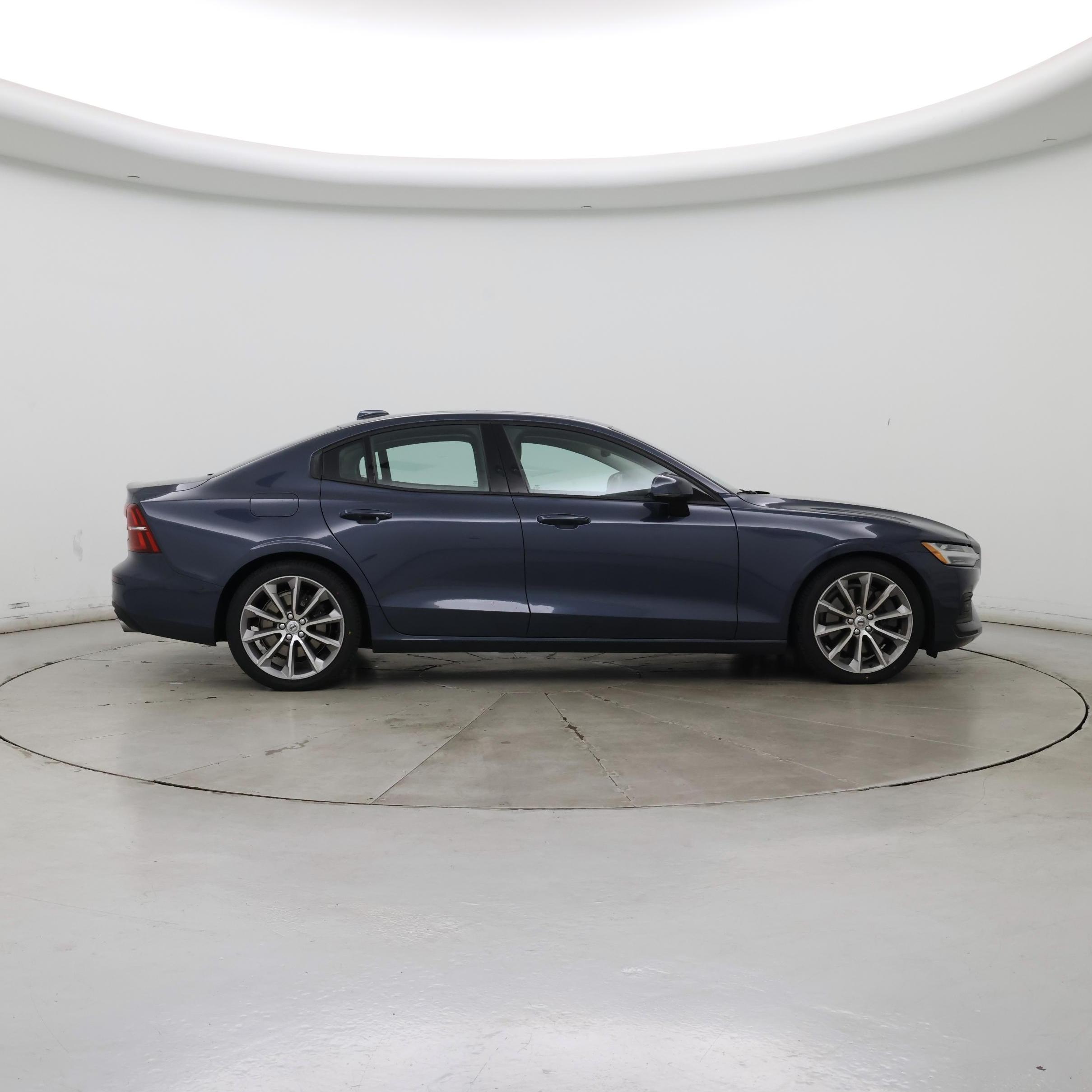 Thumbnail: 2019 Volvo S60 - 7