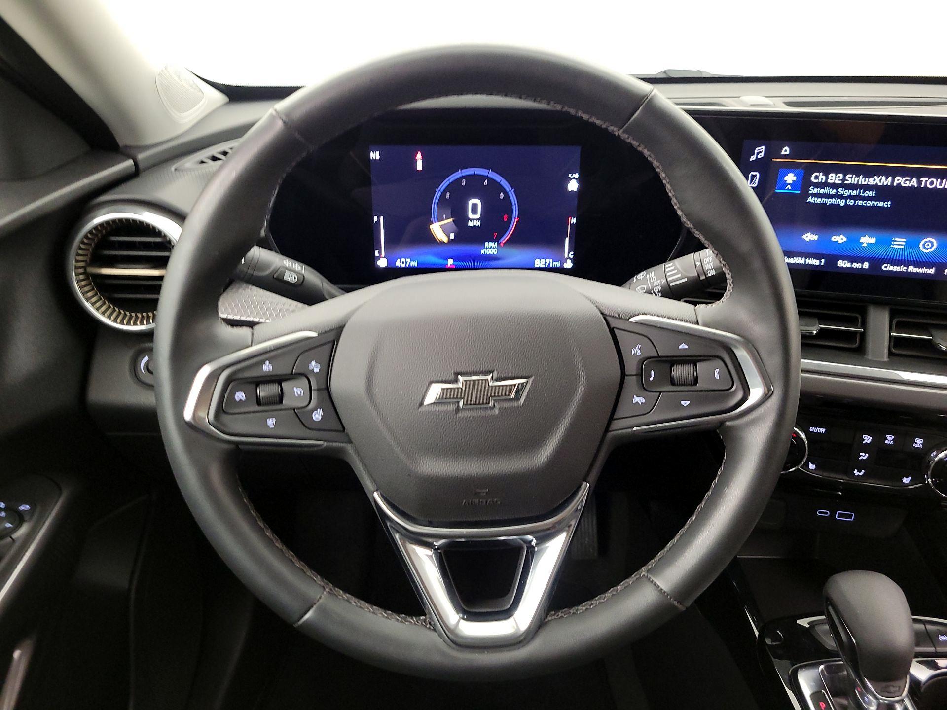 Thumbnail: 2025 Chevrolet Trax - 10