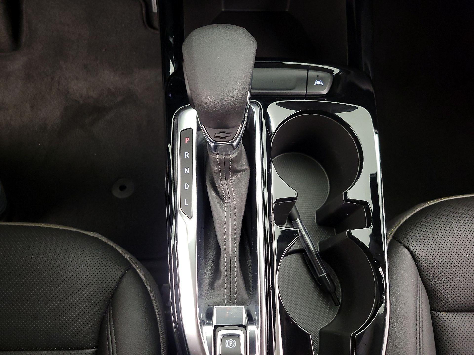 Thumbnail: 2025 Chevrolet Trax - 17
