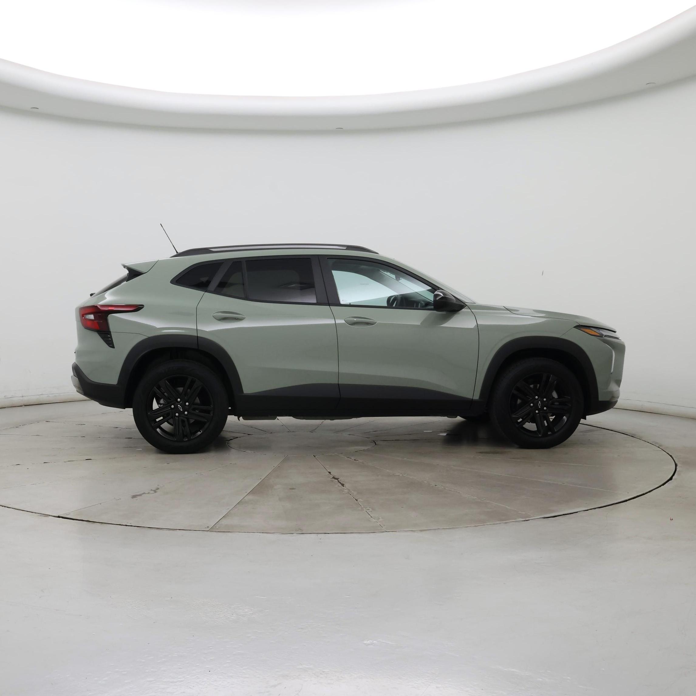 Thumbnail: 2025 Chevrolet Trax - 7
