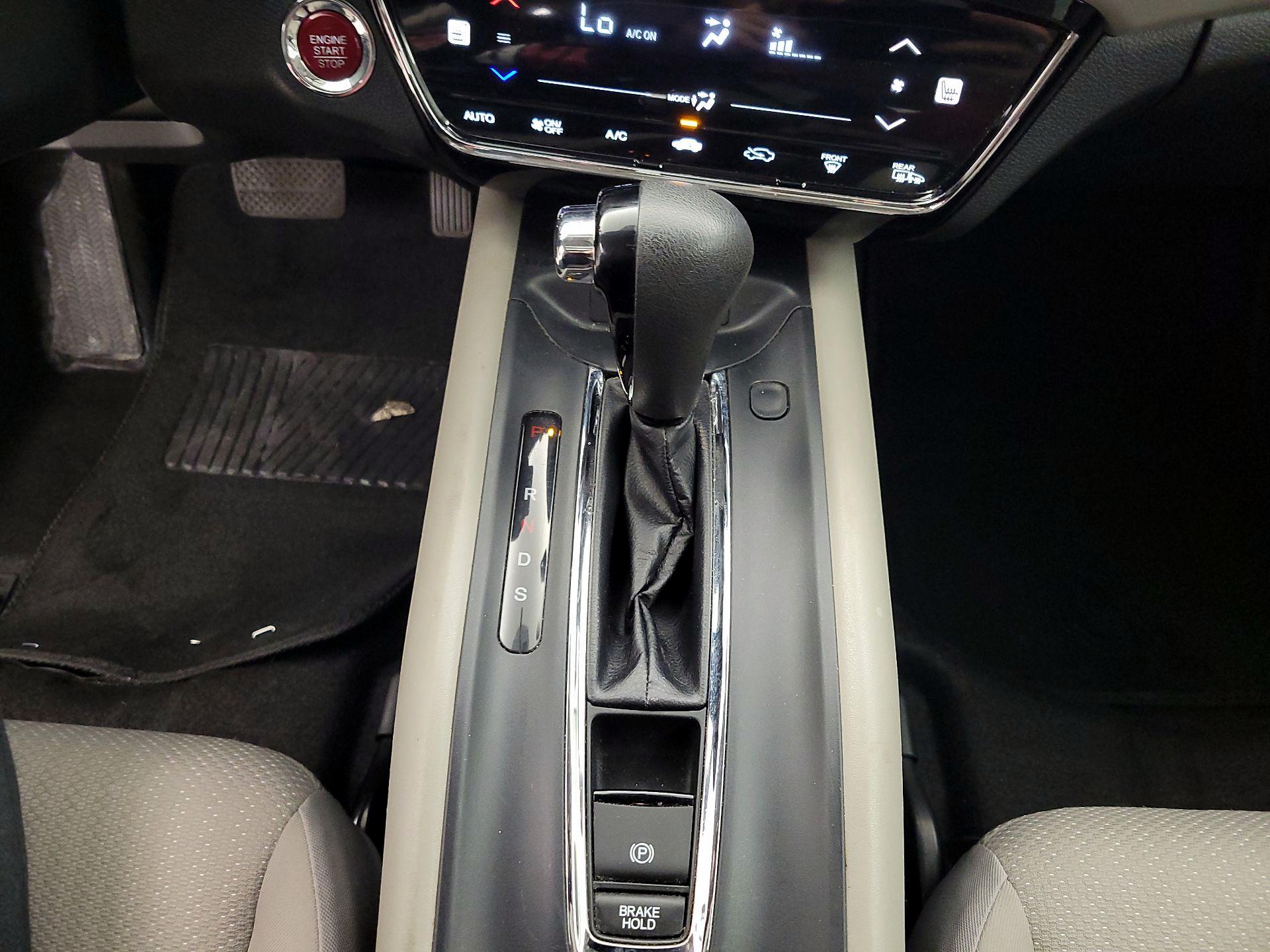 Thumbnail: 2018 Honda HR-V - 17