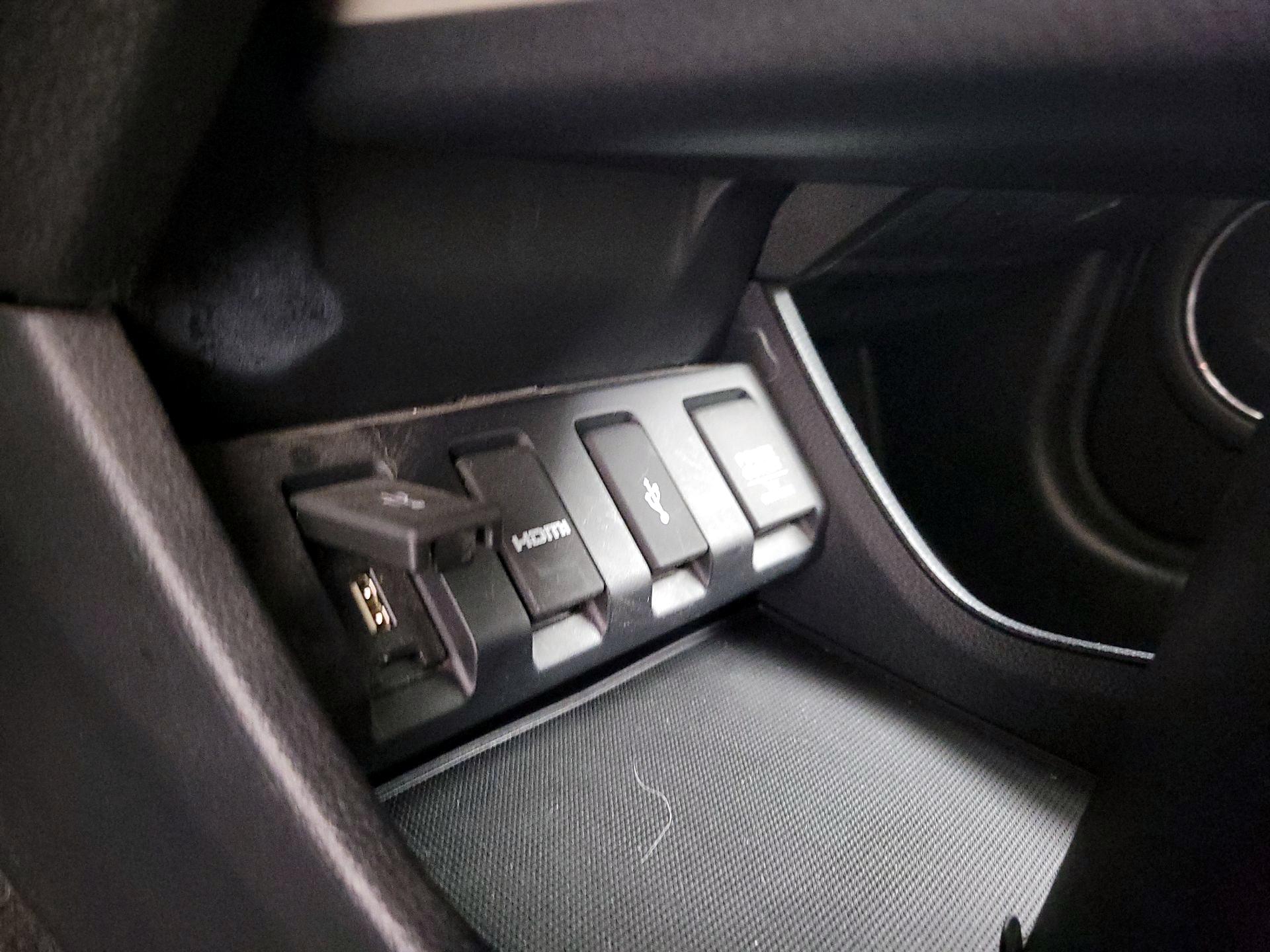 Thumbnail: 2018 Honda HR-V - 18