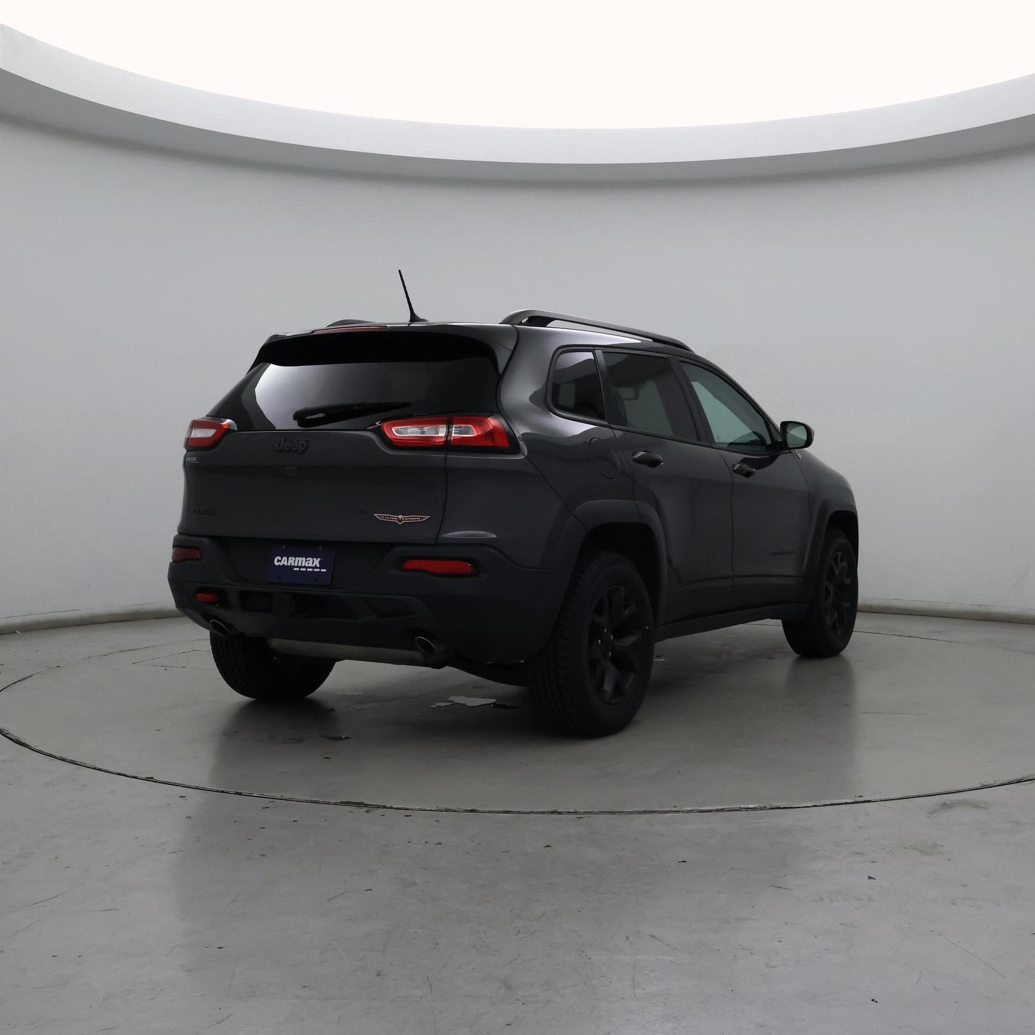 Thumbnail: 2015 Jeep Cherokee - 8