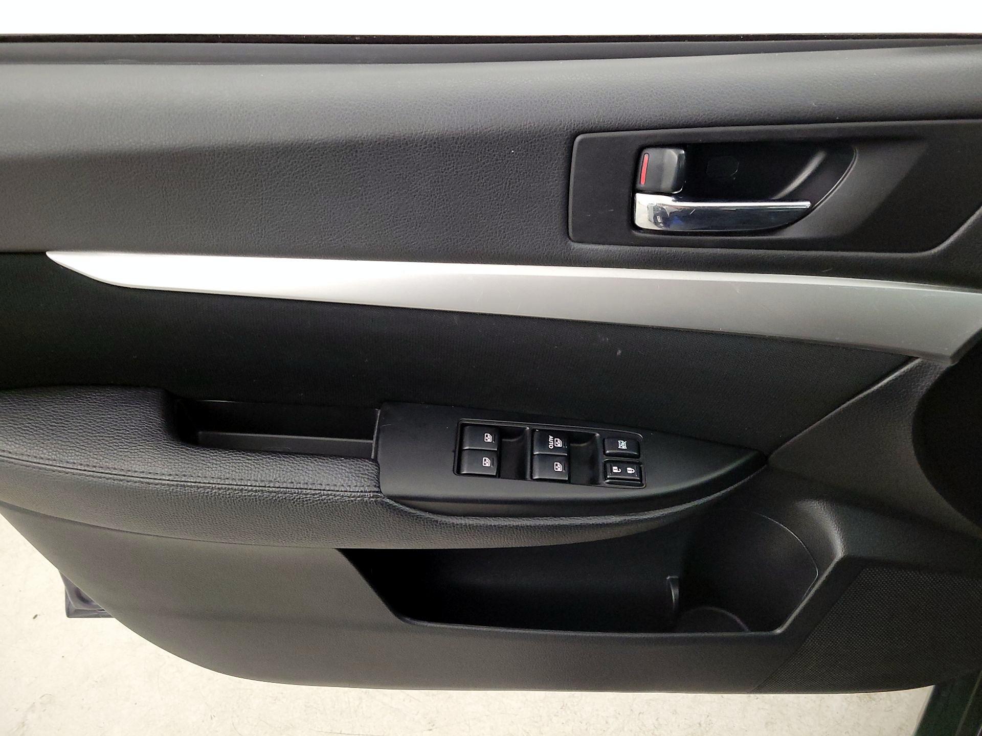 Thumbnail: 2014 Subaru Outback - 12