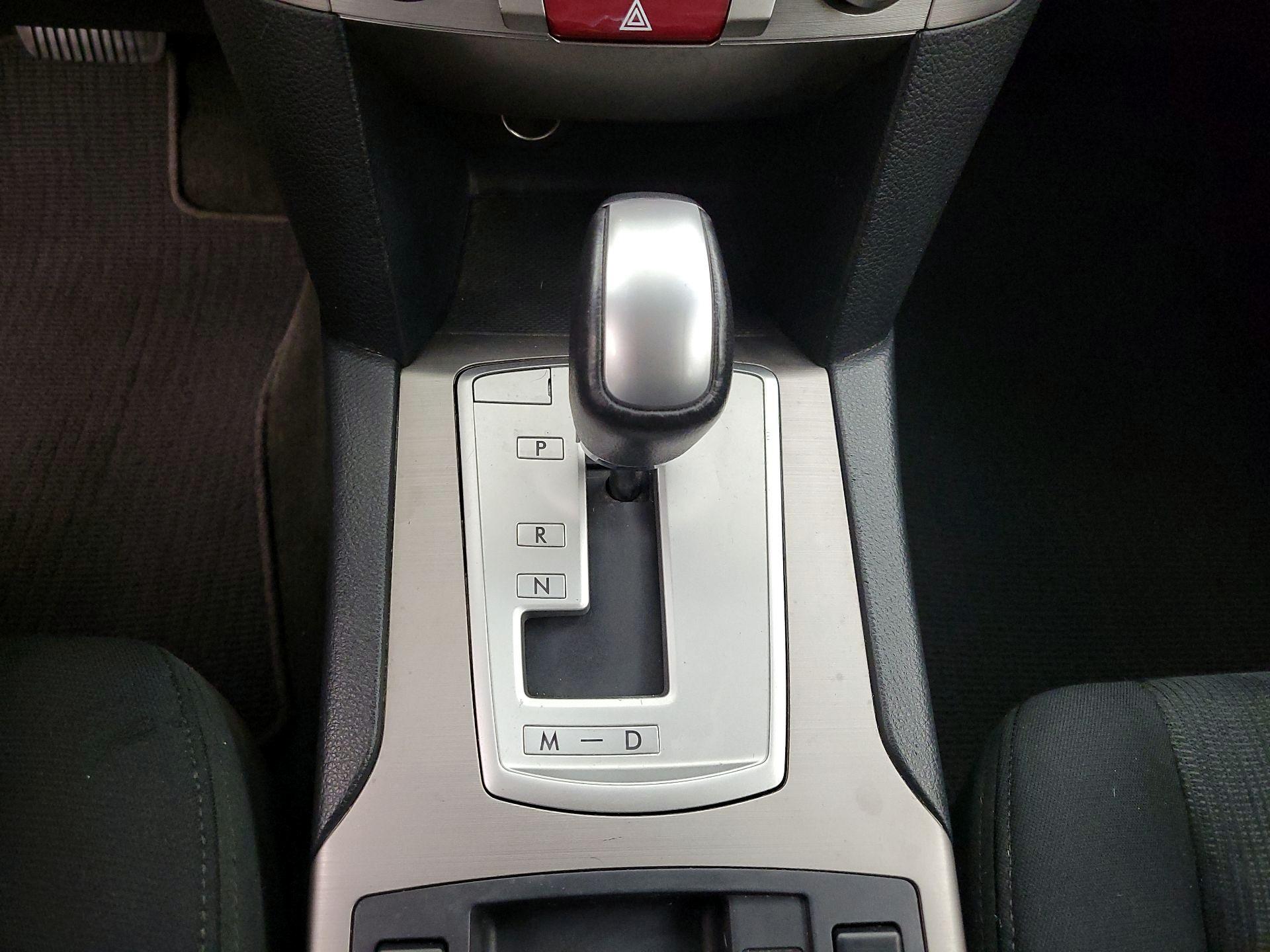 Thumbnail: 2014 Subaru Outback - 17