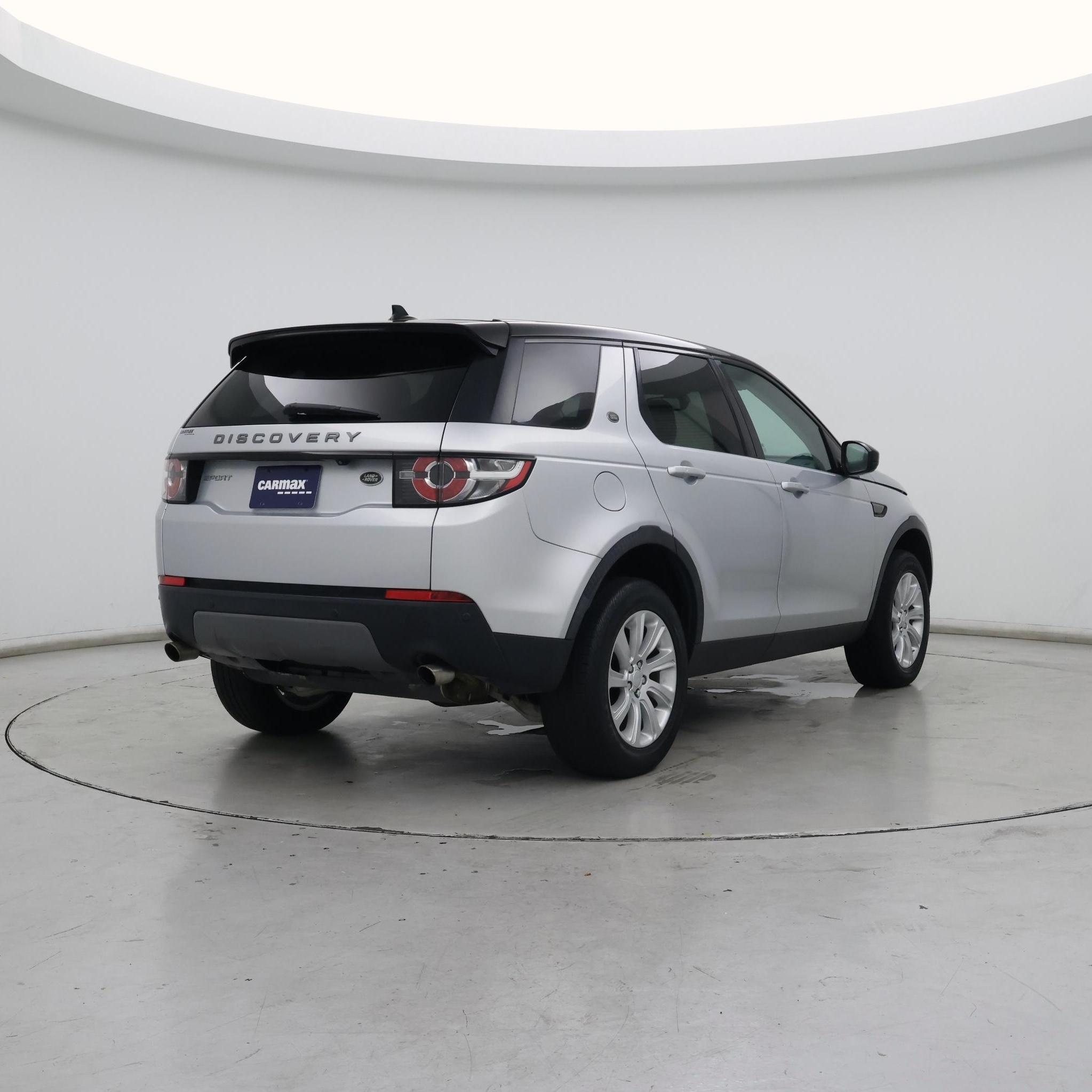 Thumbnail: 2016 Land Rover Discovery Sport - 8
