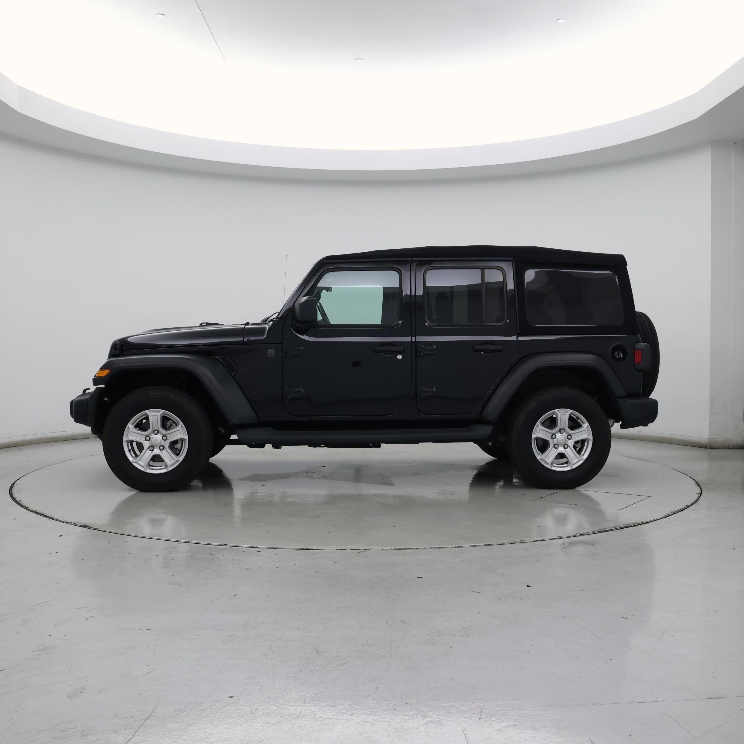 Thumbnail: 2023 Jeep Wrangler - 3