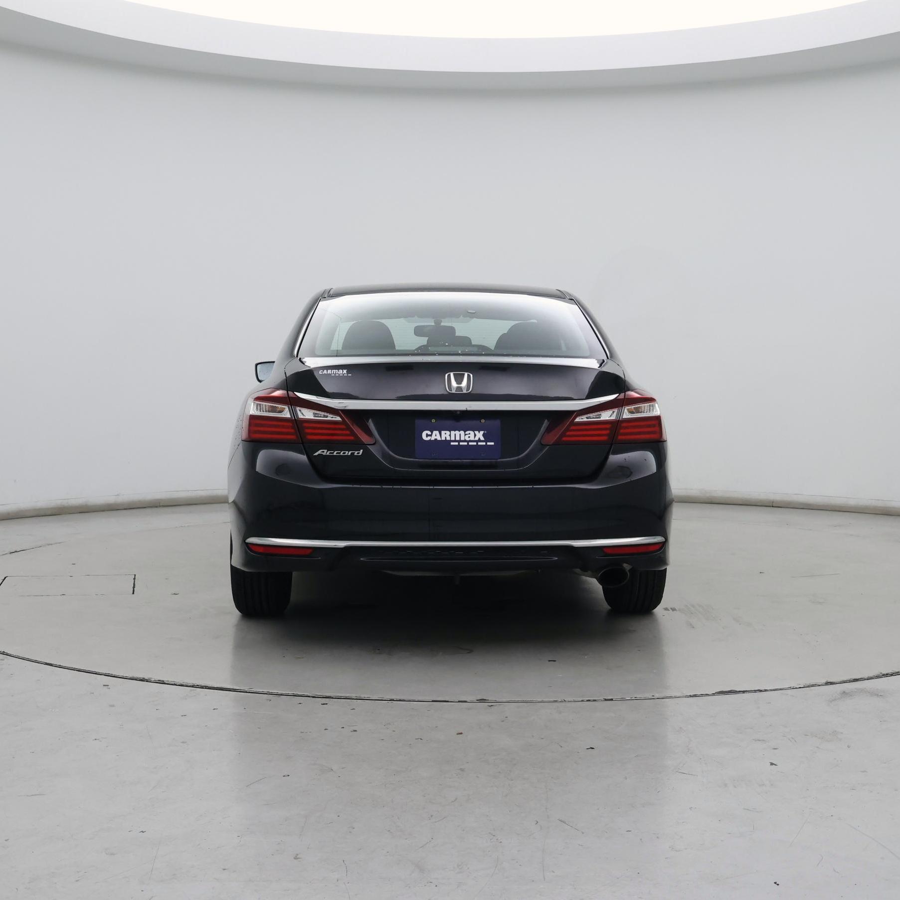 Thumbnail: 2017 Honda Accord - 6