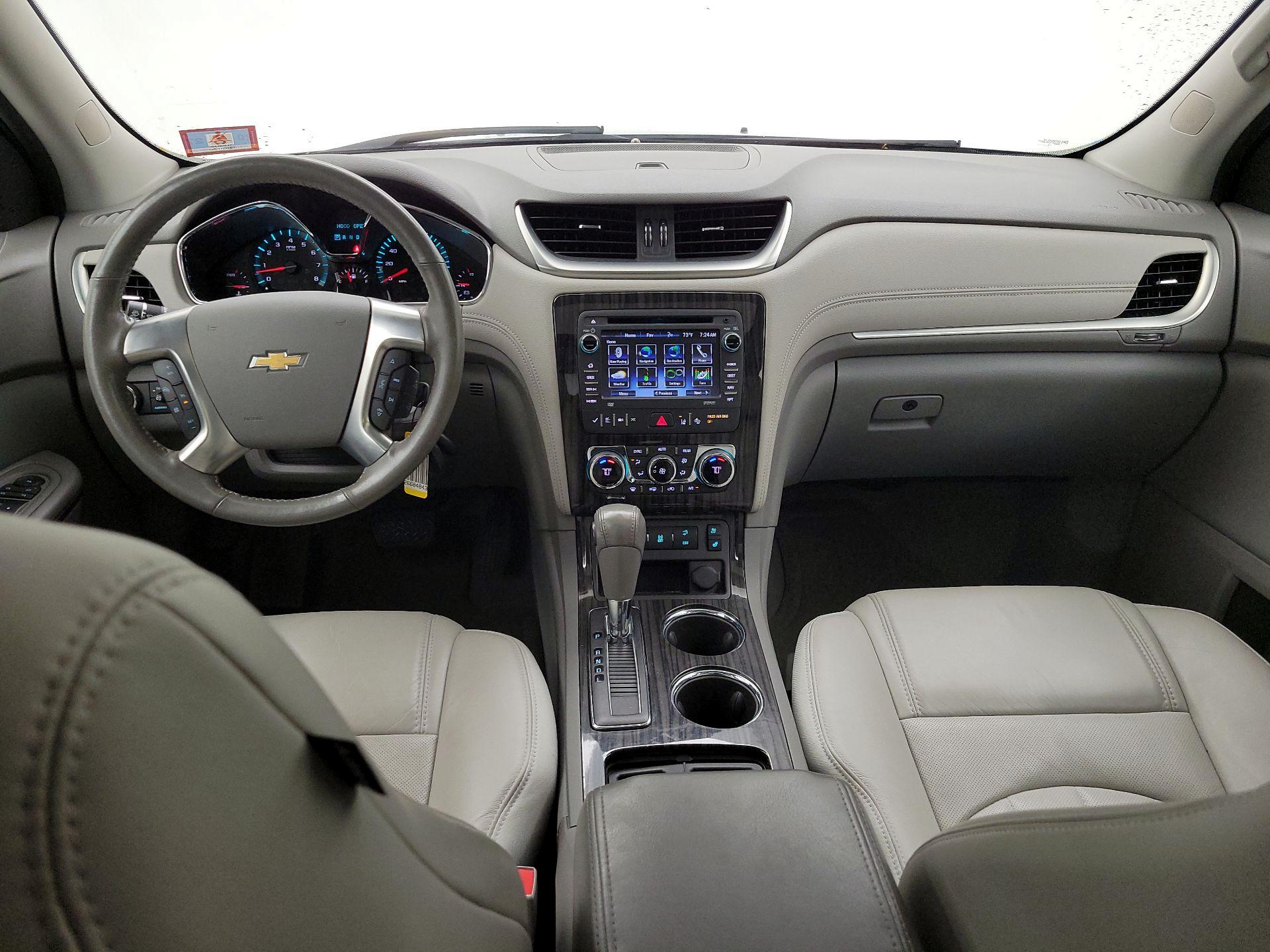 Thumbnail: 2014 Chevrolet Traverse - 9