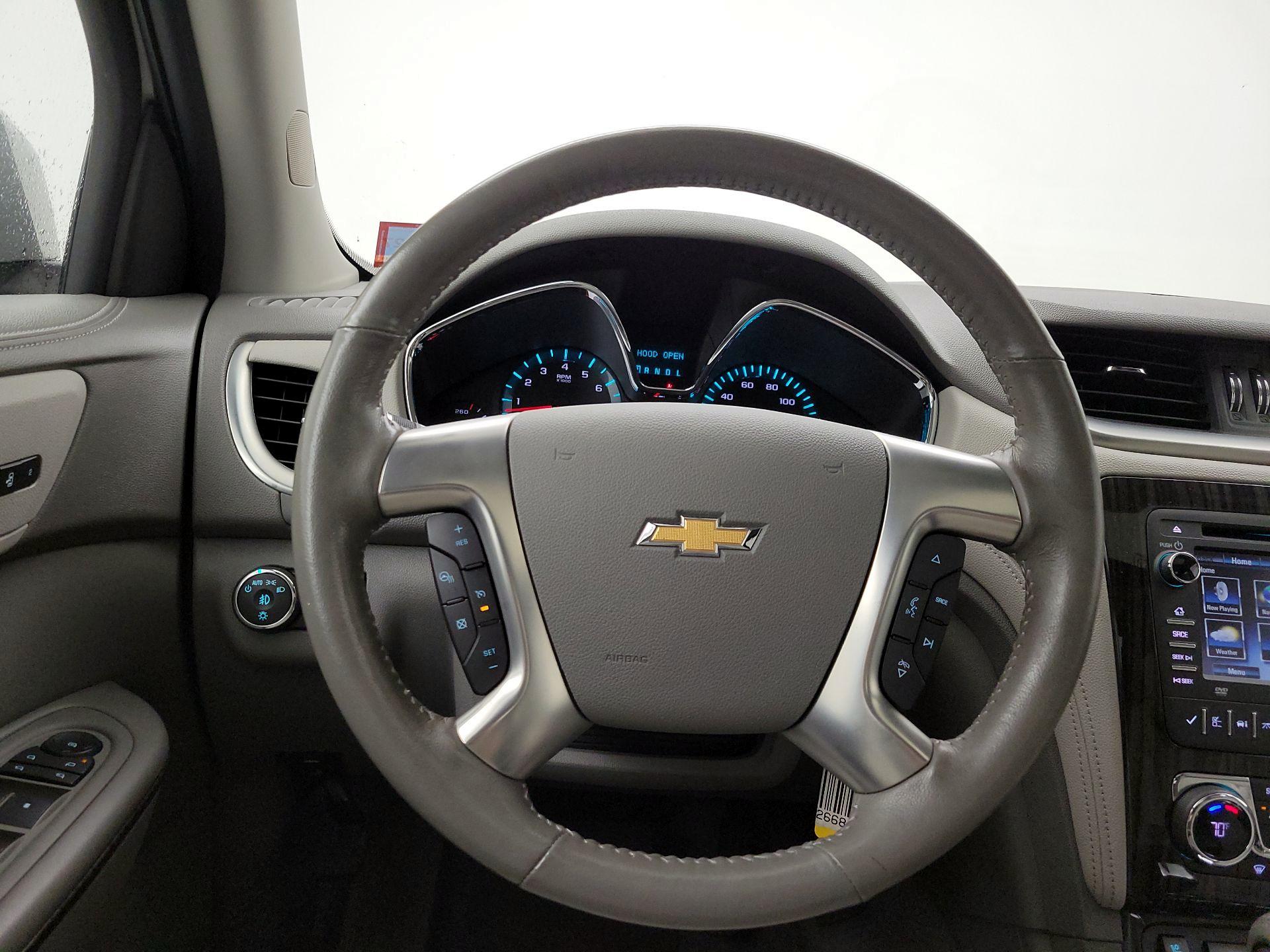 Thumbnail: 2014 Chevrolet Traverse - 10