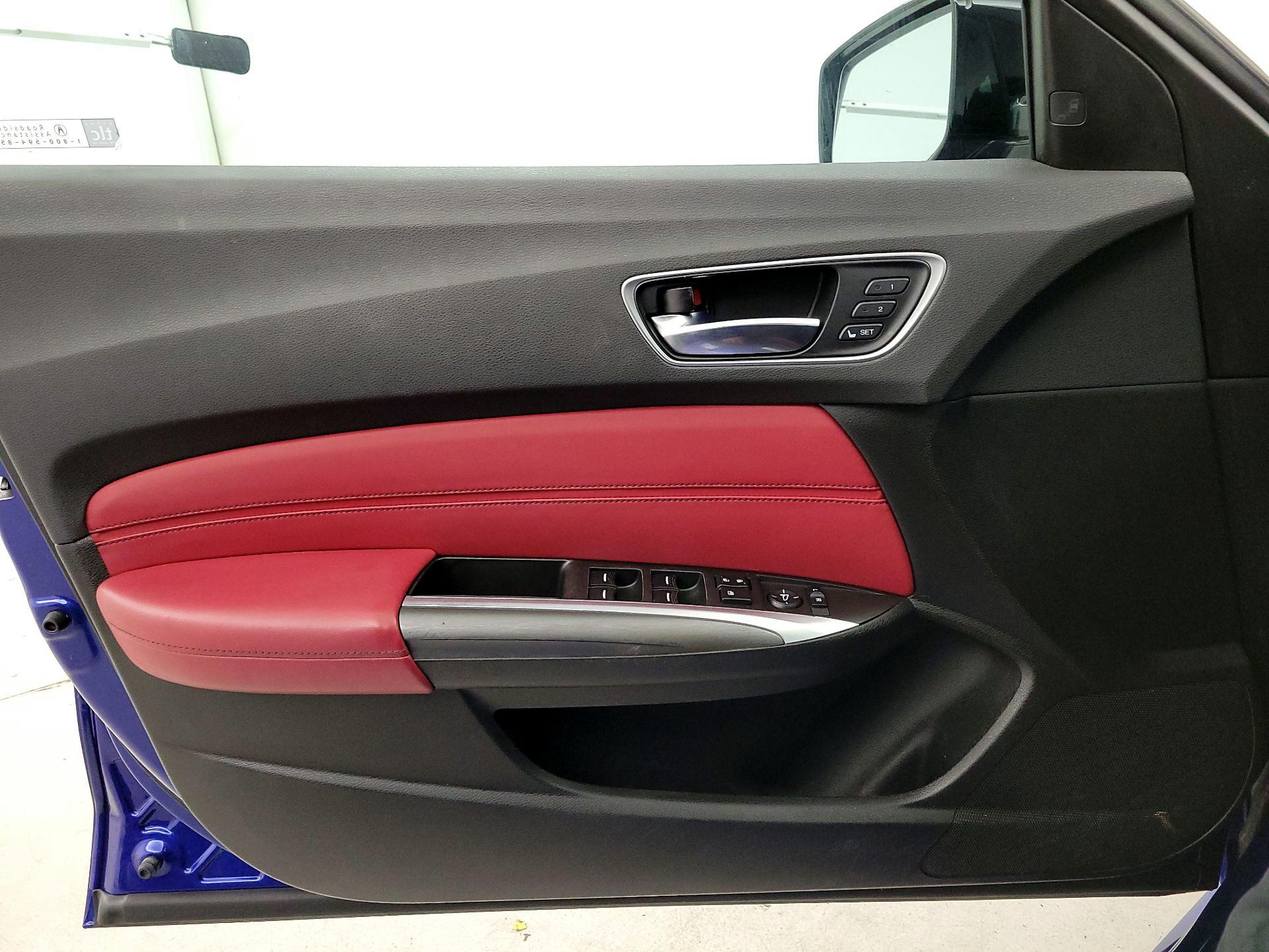 Thumbnail: 2019 Acura TLX - 12