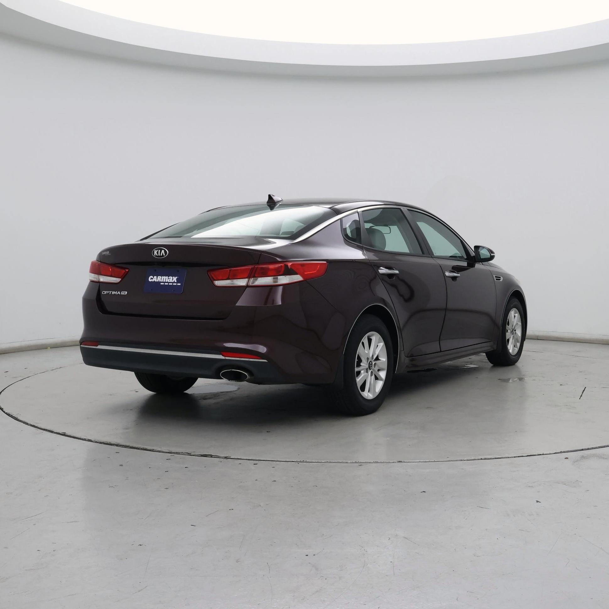 Thumbnail: 2016 Kia Optima - 8