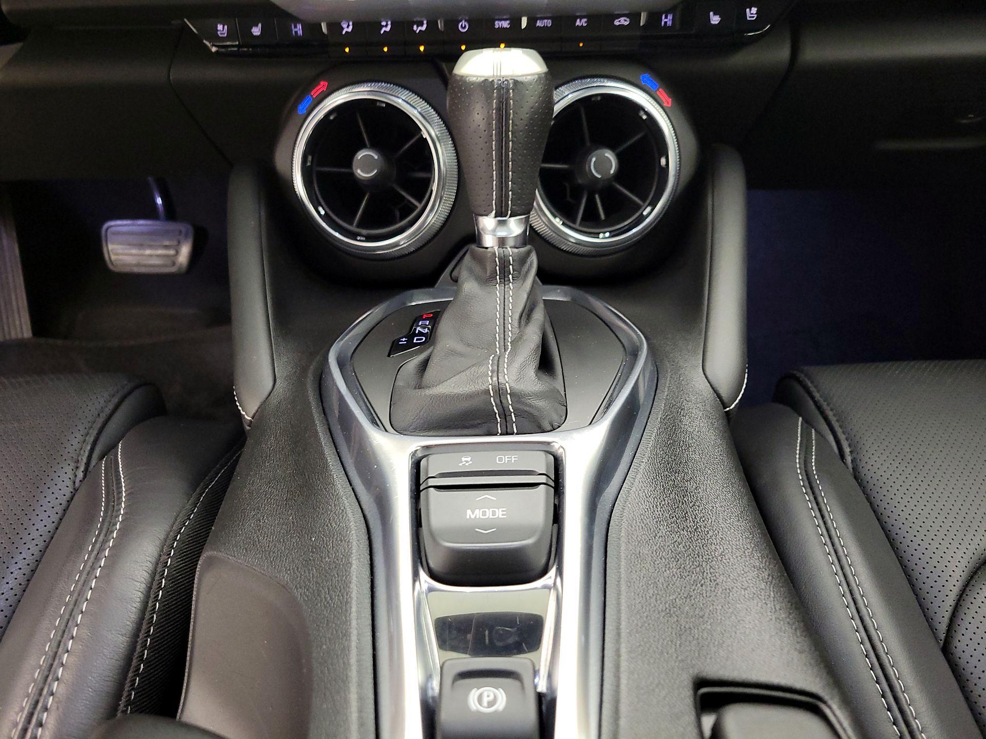 Thumbnail: 2018 Chevrolet Camaro - 18